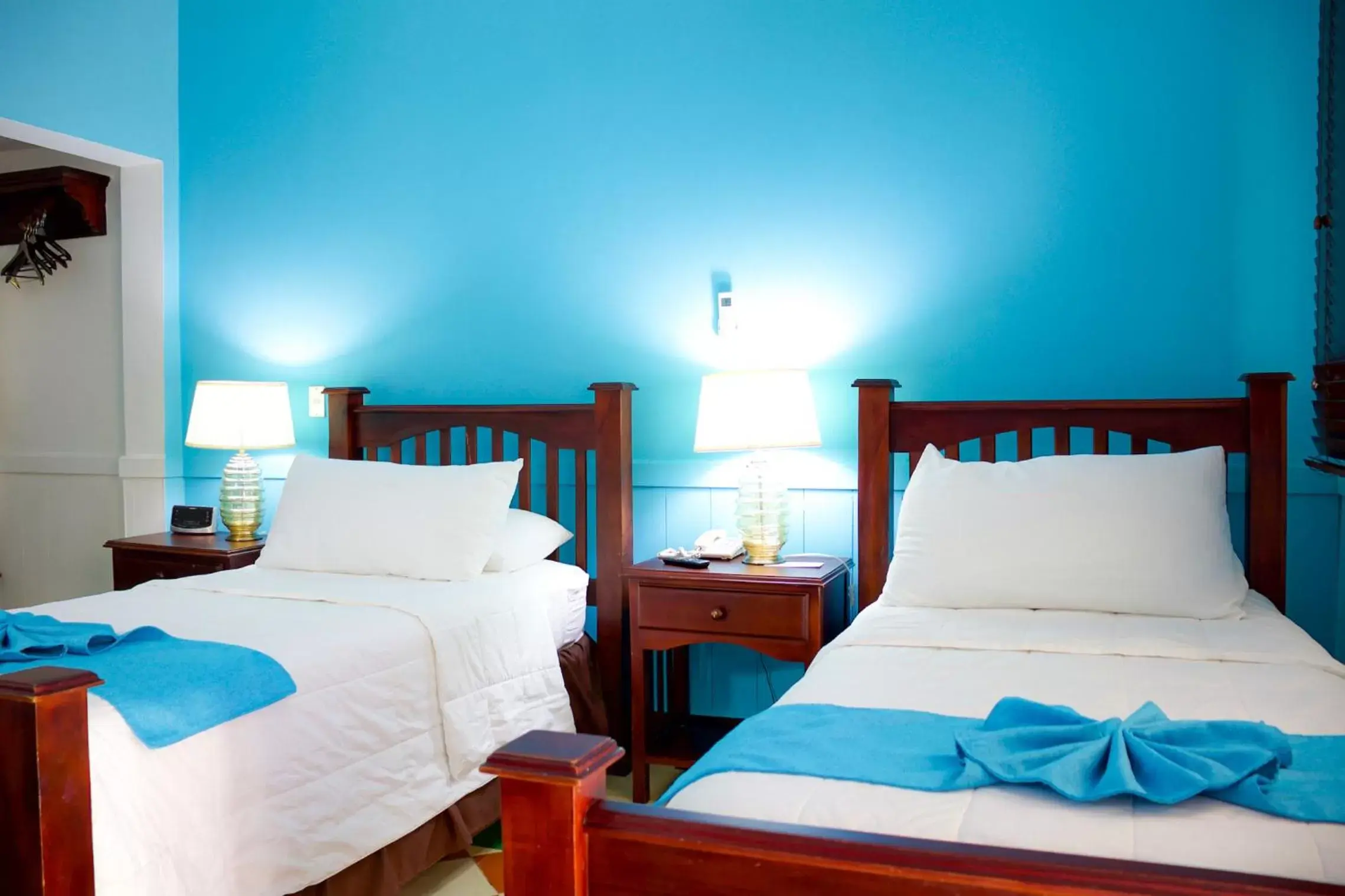 Twin Room in Hotel Victoriano Twin Room in Hotel Victoriano