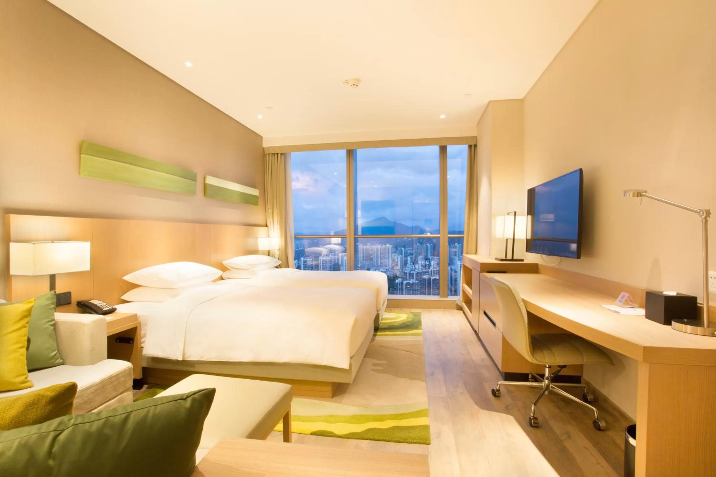 Photo of the whole room, Bed in Hyatt Place Sanya City Center