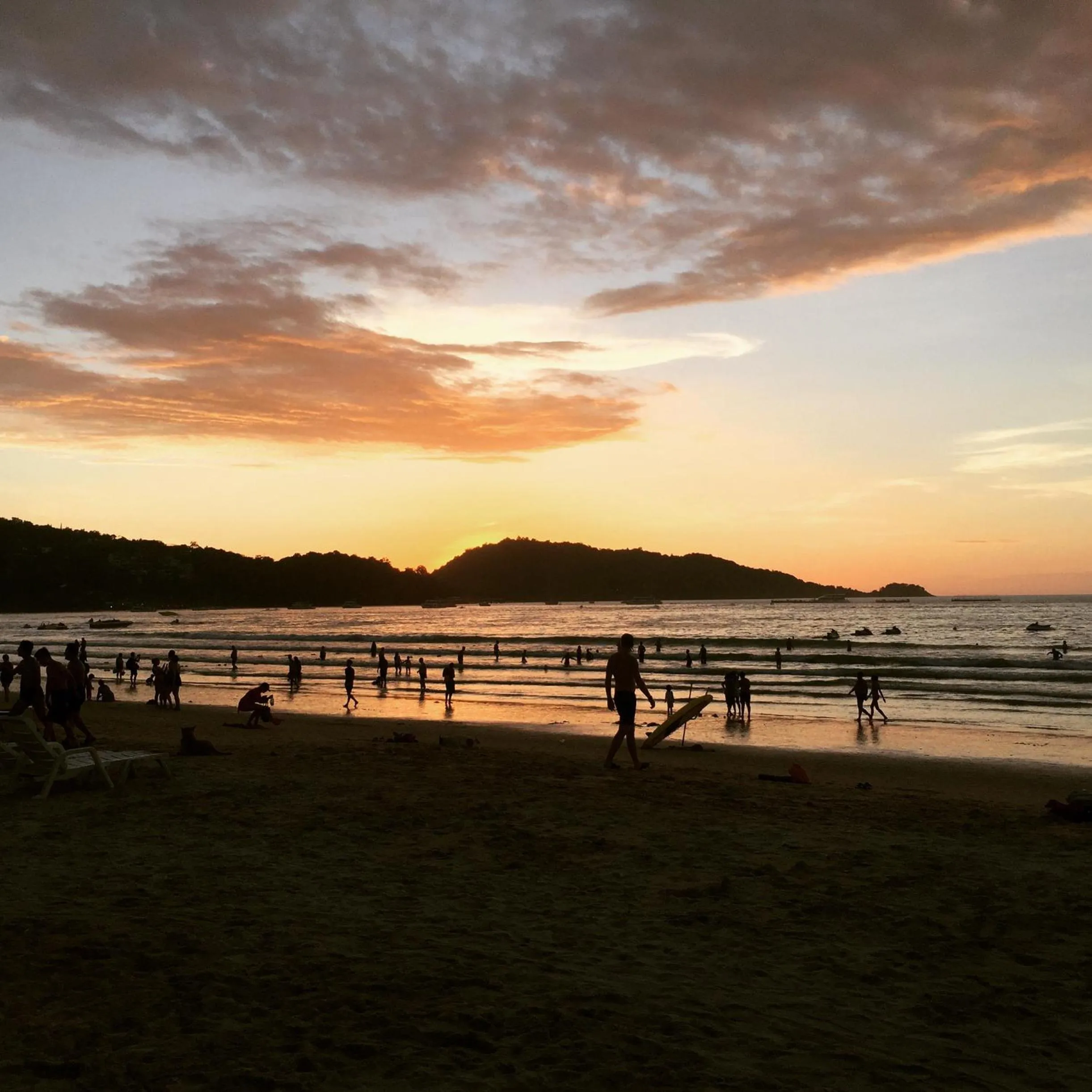 Beach in Amber Residence - SHA Plus