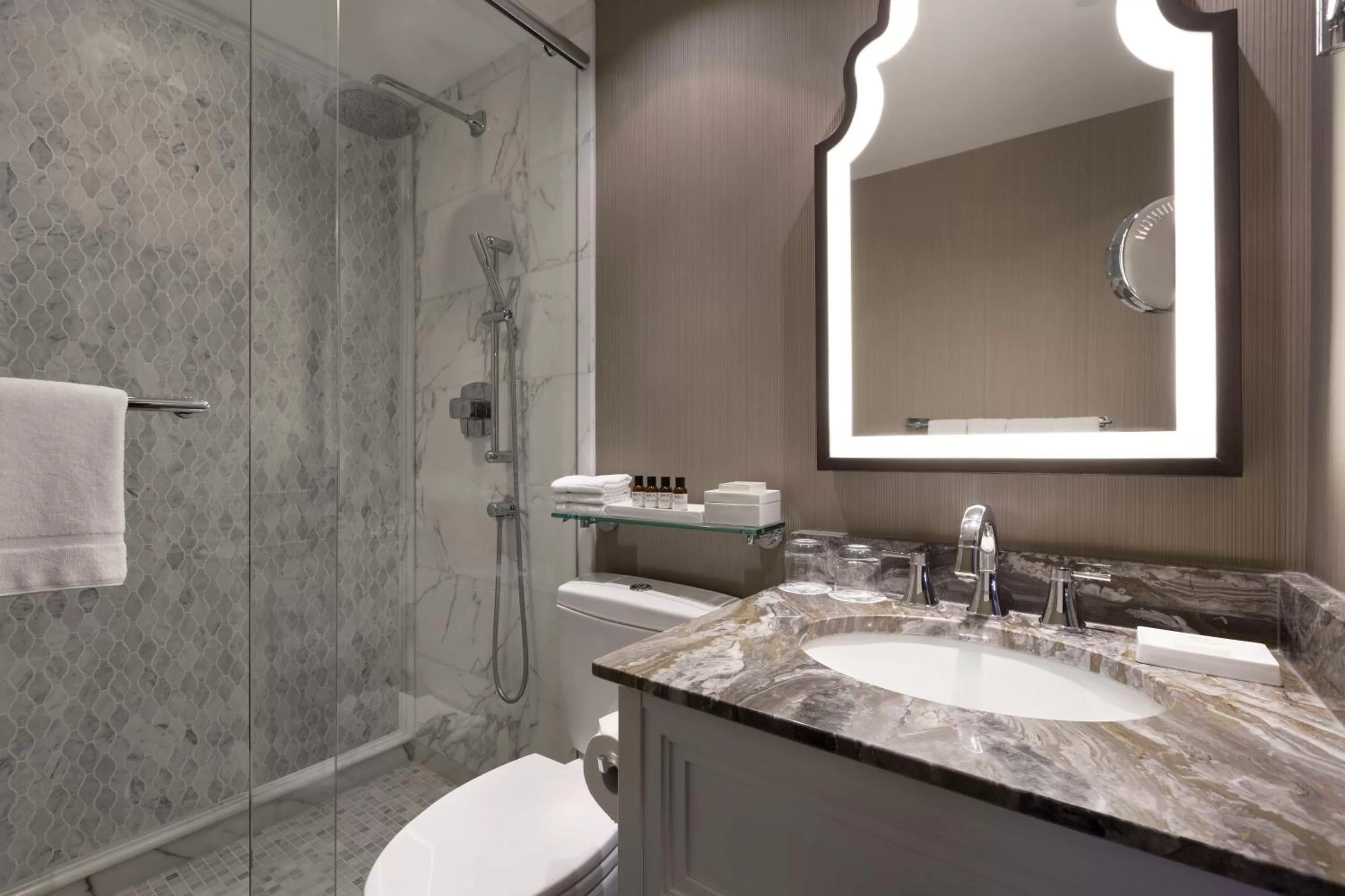 Bathroom in Fairmont Château Lake Louise