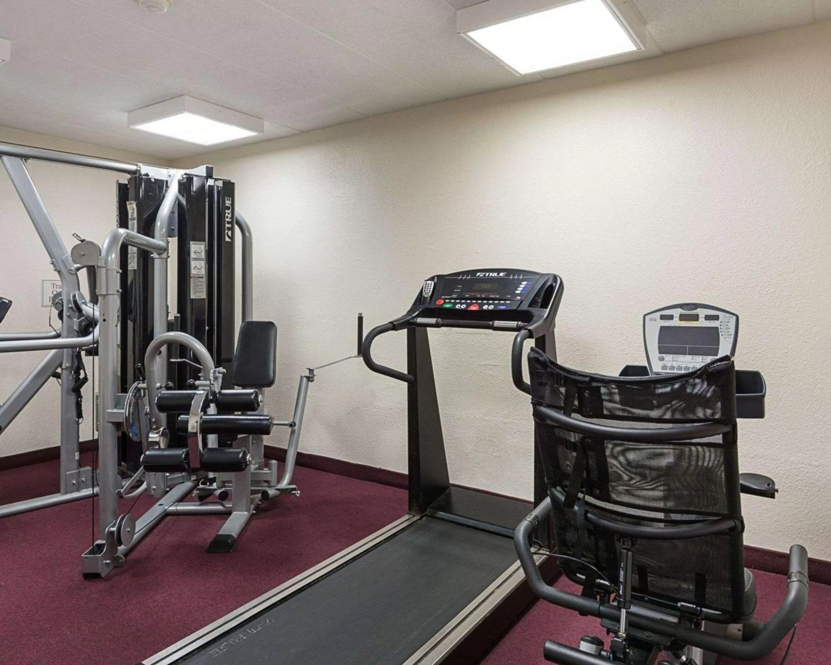 Fitness centre/facilities in Comfort Inn Oxon Hill
