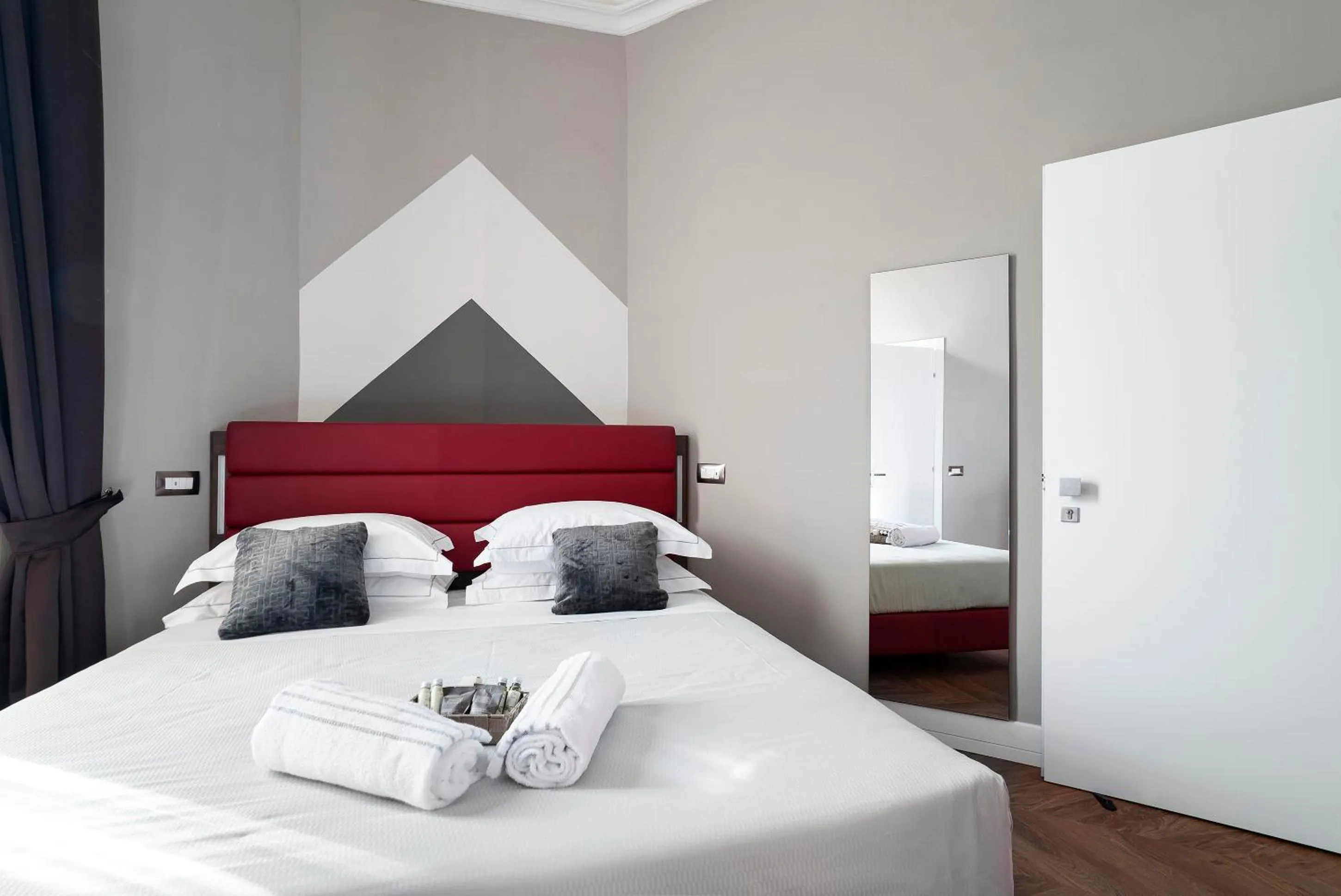 Photo of the whole room, Bed in Artemide Guest House