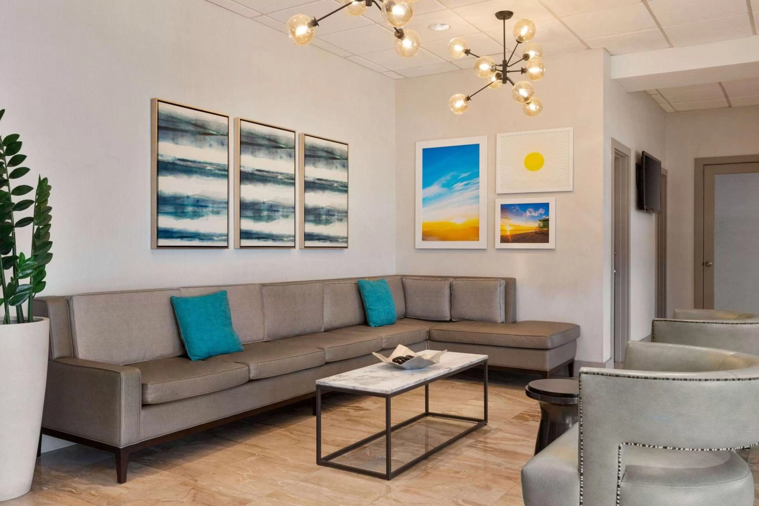 Lobby or reception in Days Inn by Wyndham Miami Airport North