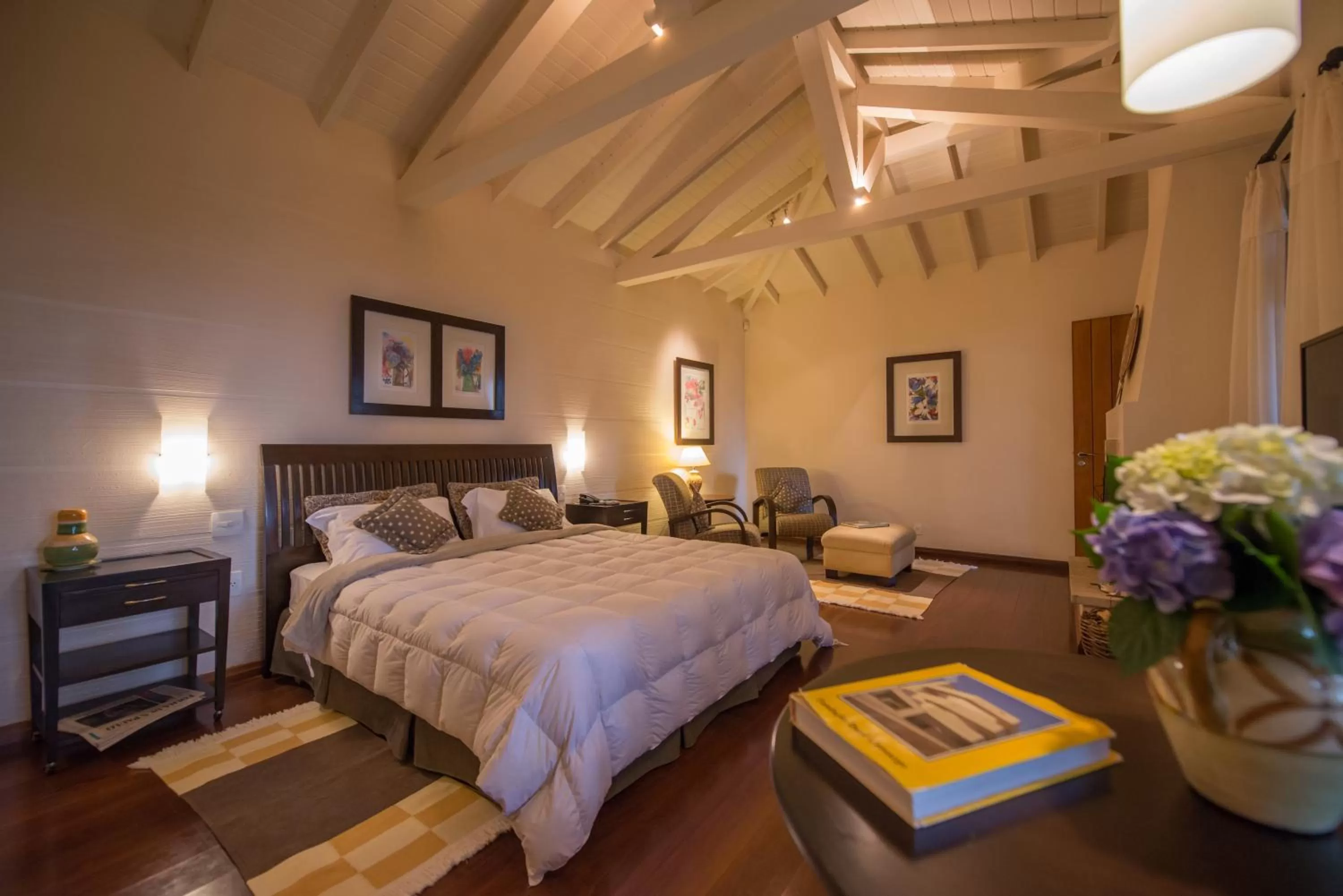 Photo of the whole room, Bed in Kuriuwa Hotel