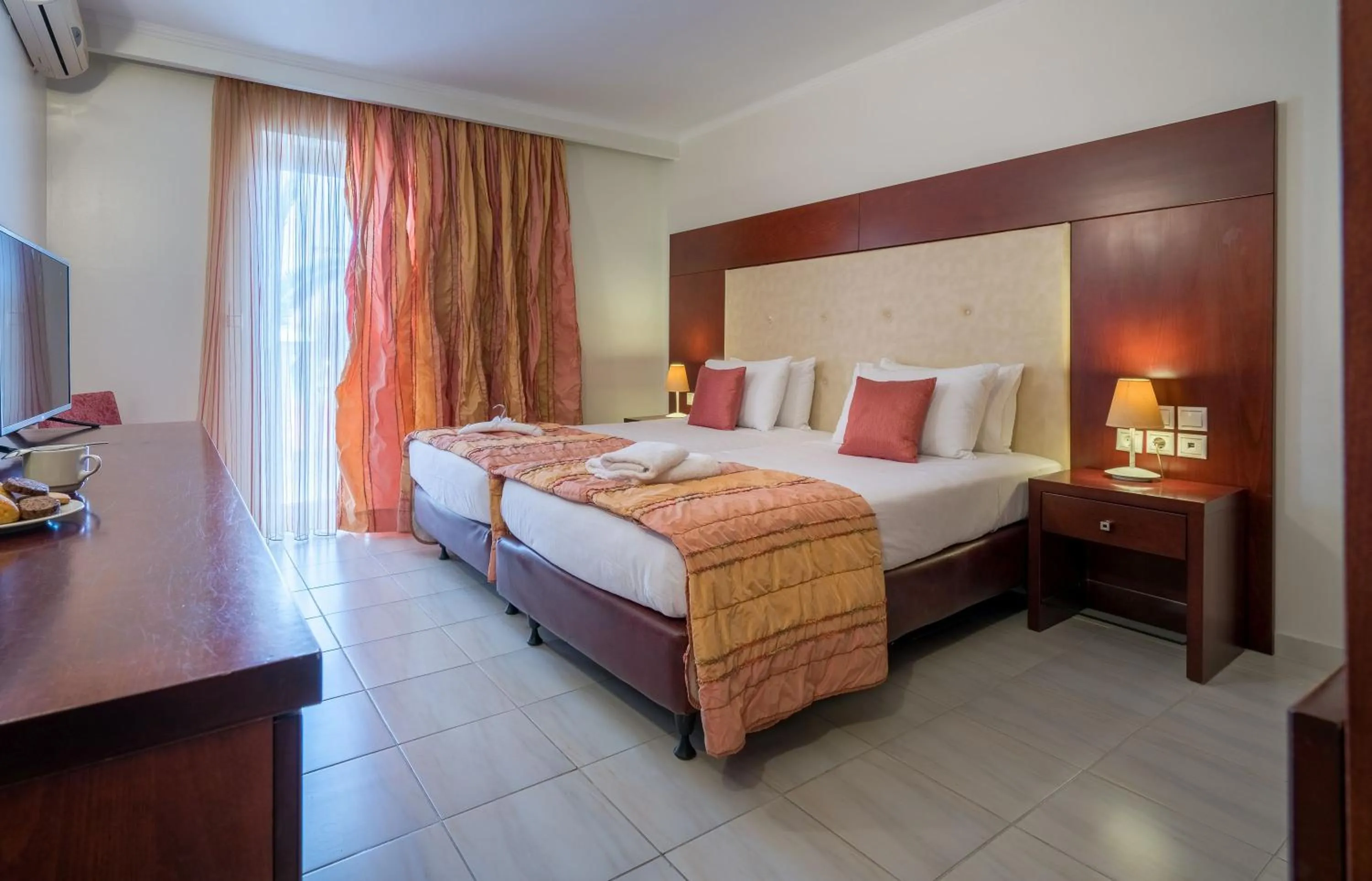 Bedroom, Bed in Galaxy Beach Resort BW Premier Collection