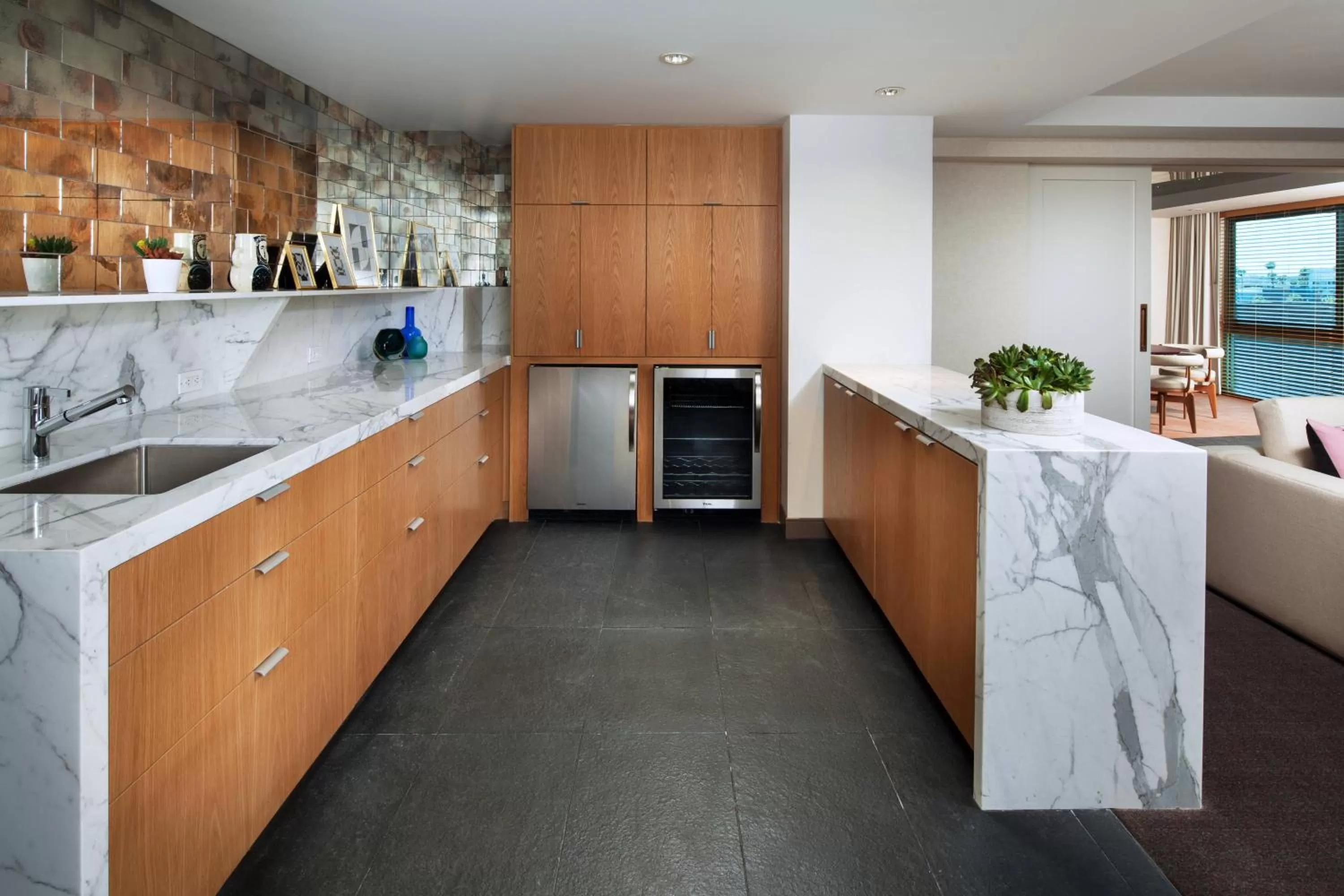 Kitchen or kitchenette in SLS Hotel, a Luxury Collection Hotel, Beverly Hills