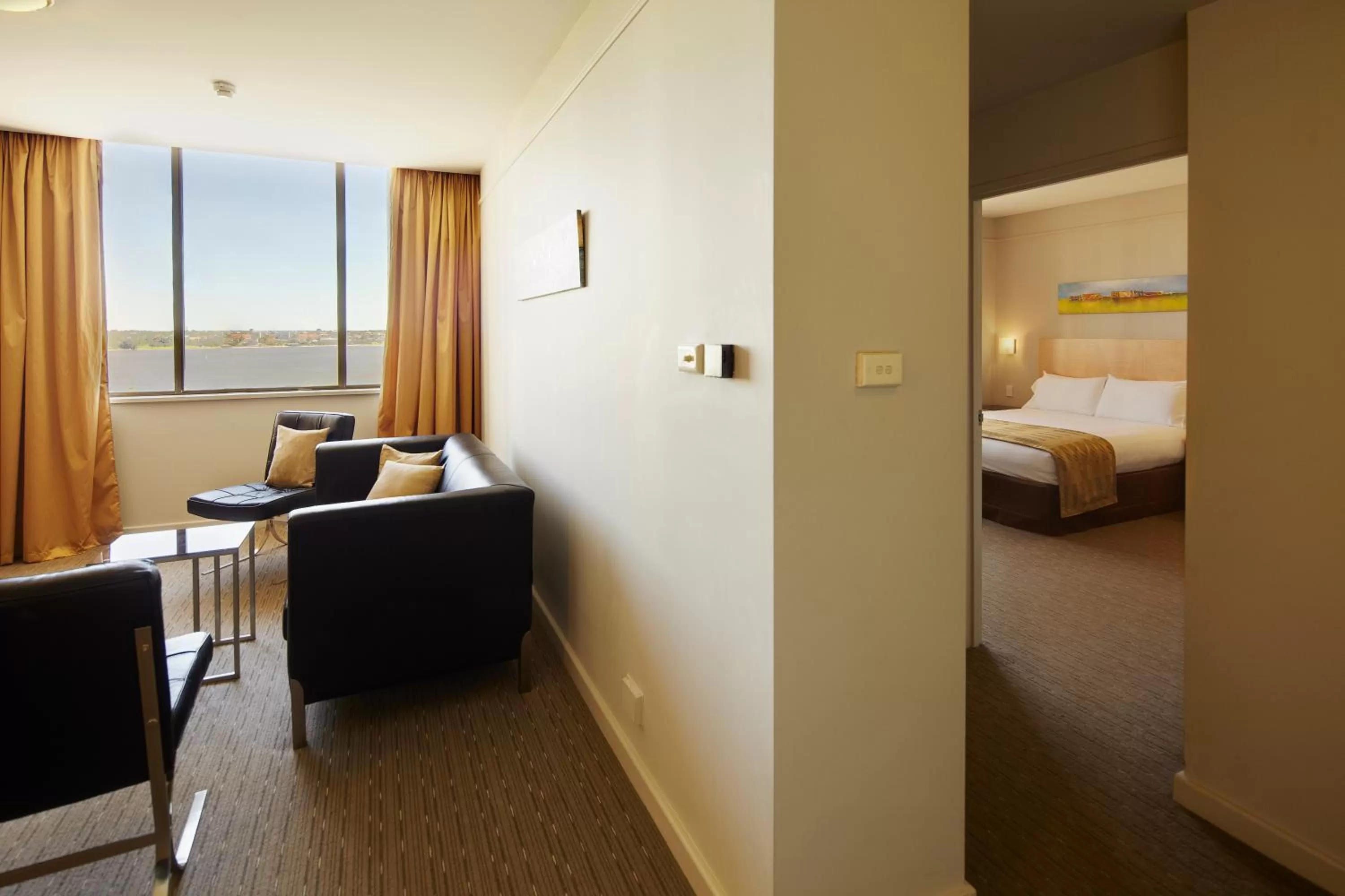 Photo of the whole room, Bed in Quality Hotel Ambassador Perth