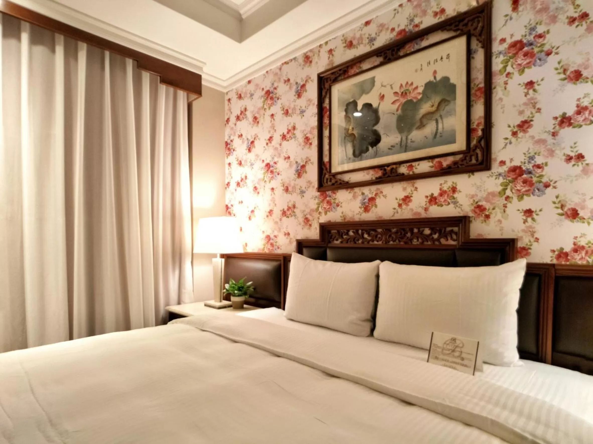 Bedroom, Bed in Beauty Hotels - Star Beauty Resort