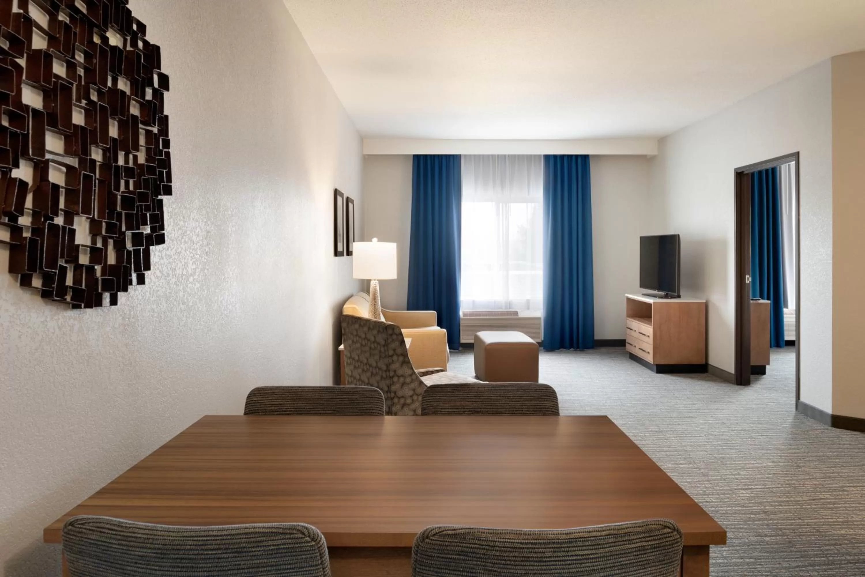 Seating area in Radisson Hotel Ames Conference Center at ISU