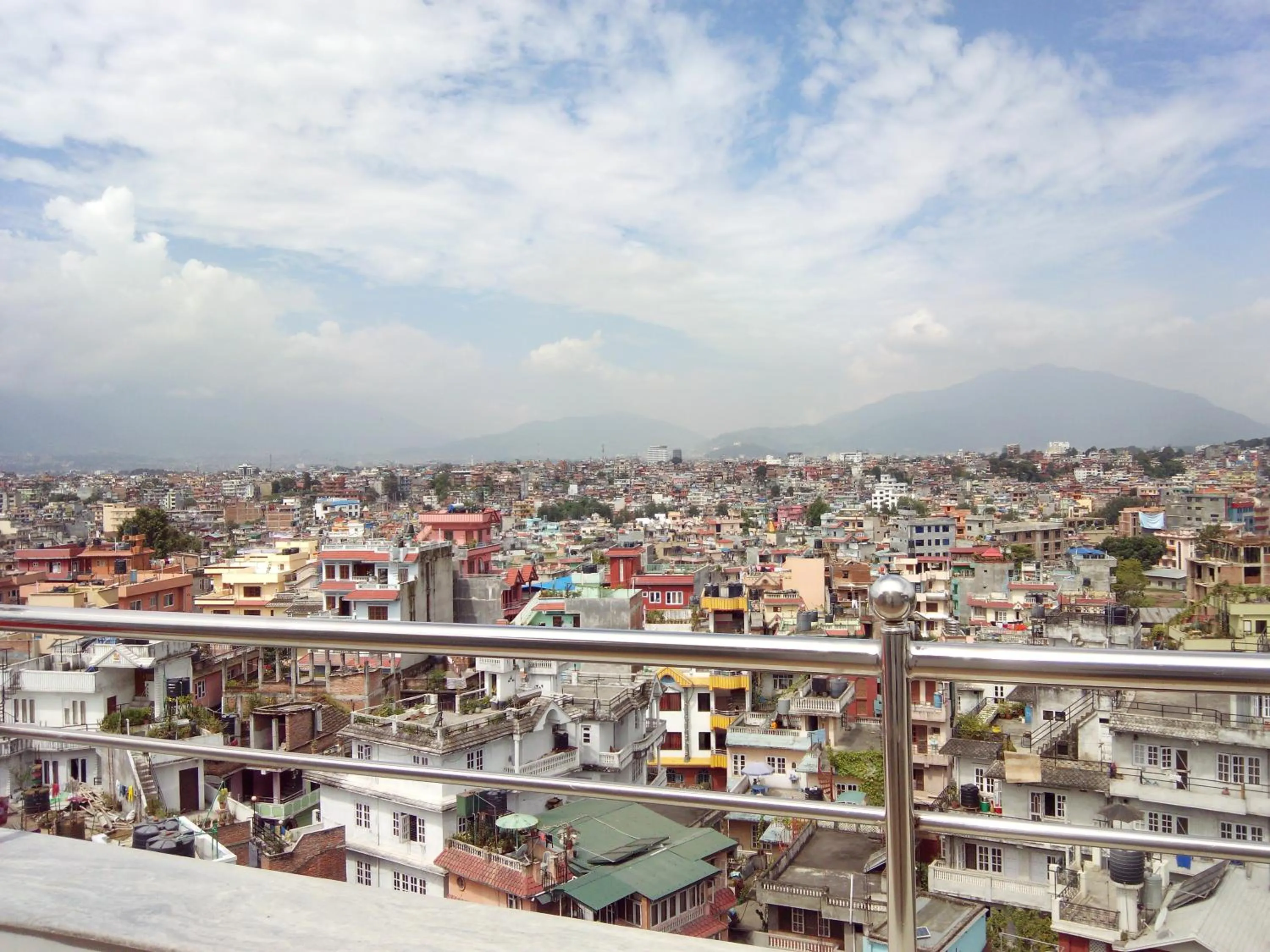 Area and facilities in Hotel Regal Airport