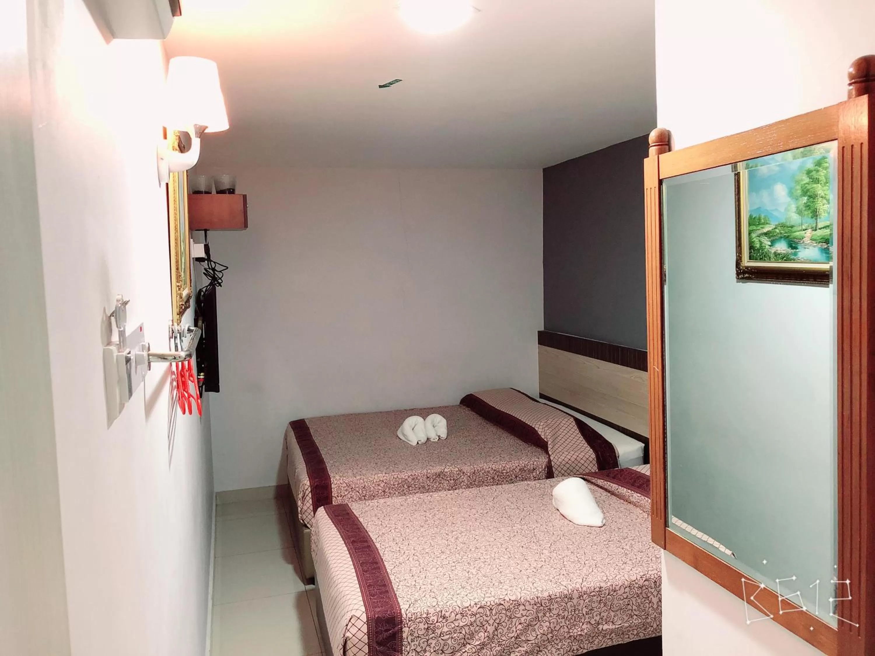 Bedroom, Bed in G Star Hotel