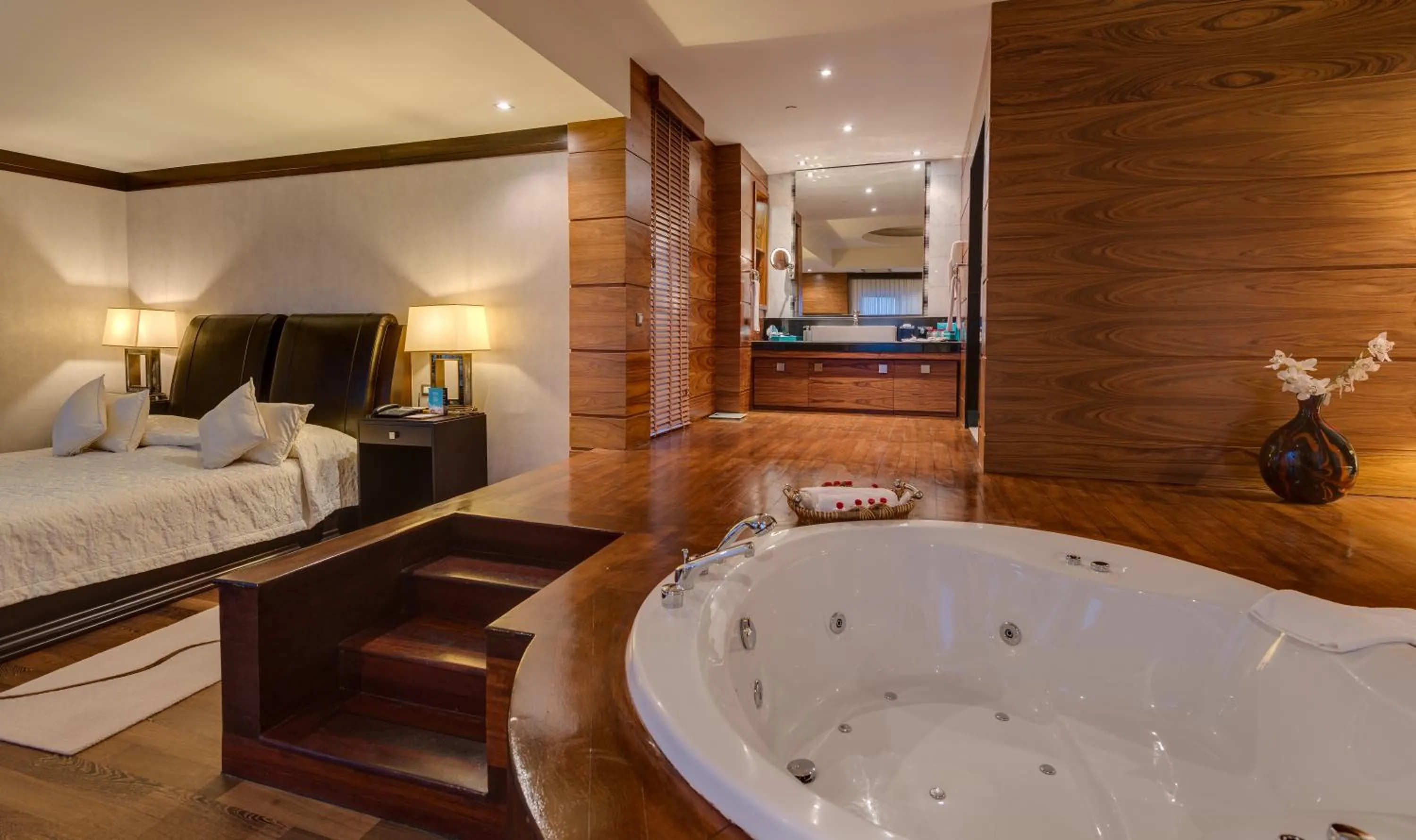 Toilet, Bed in Susesi Luxury Resort