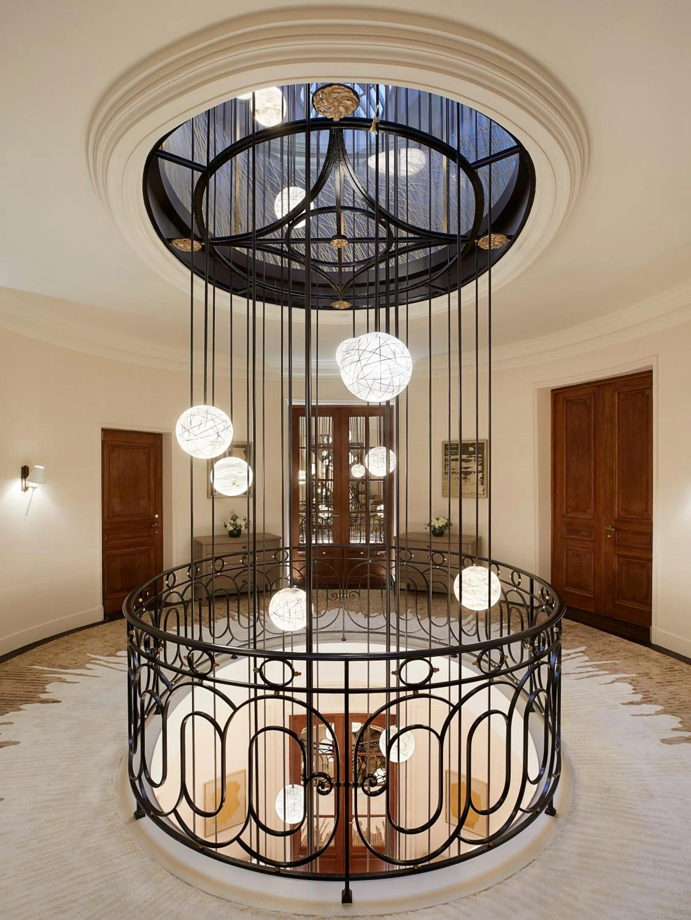 Property building in Maison Villeroy