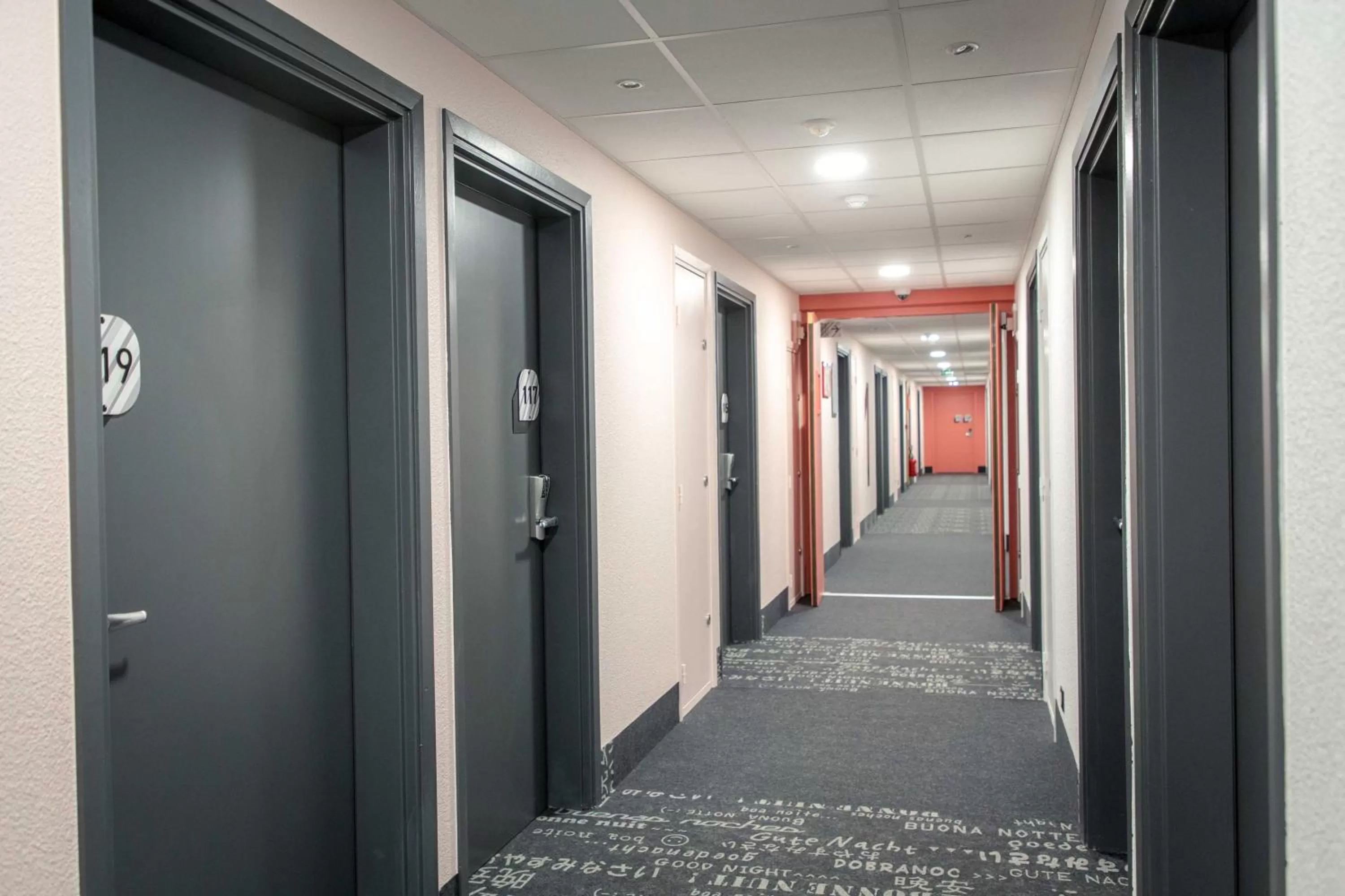 Decorative detail in B&B HOTEL Sainte-Maxime Golfe de Saint Tropez