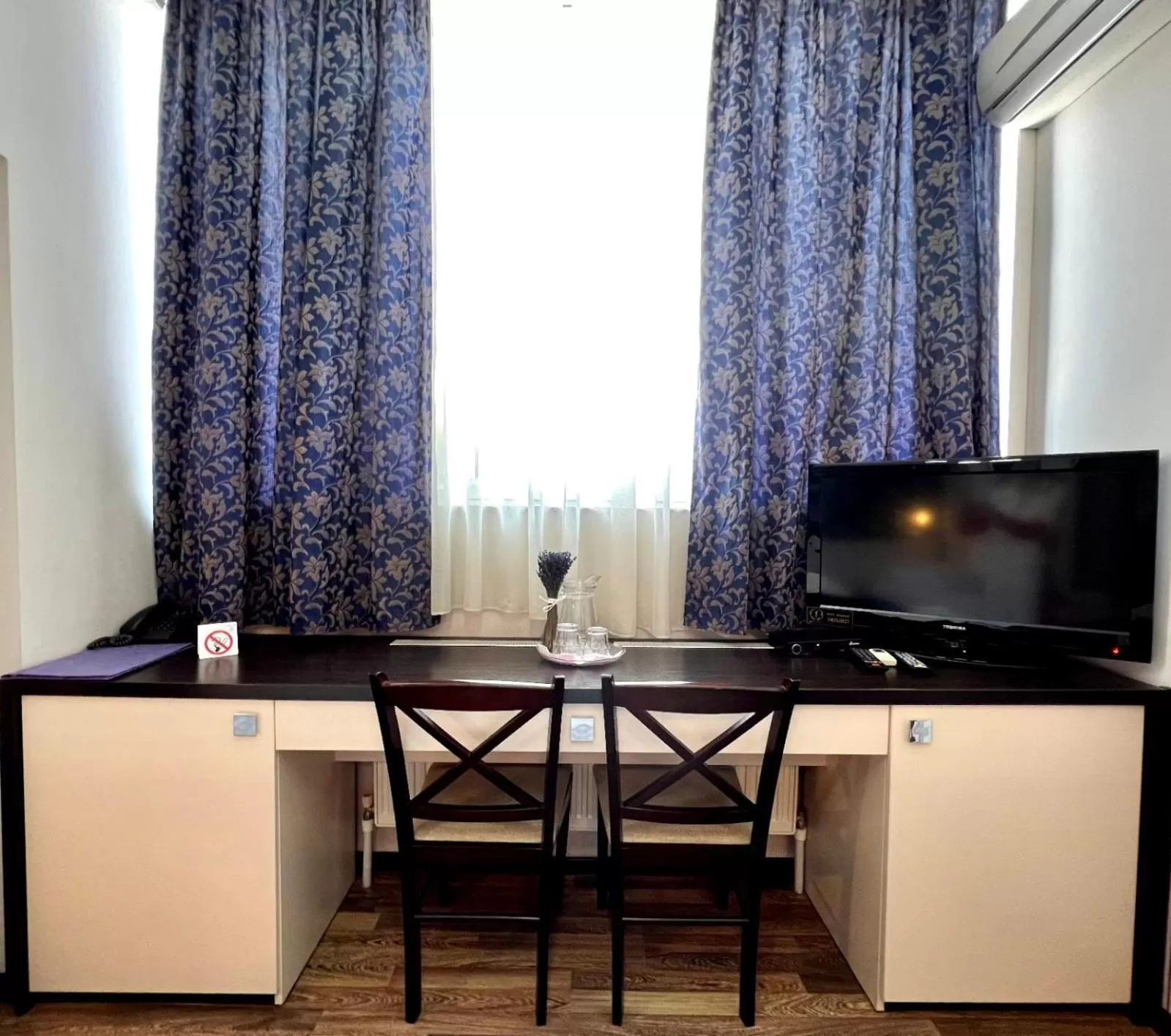 TV and multimedia in IRIS Hotel