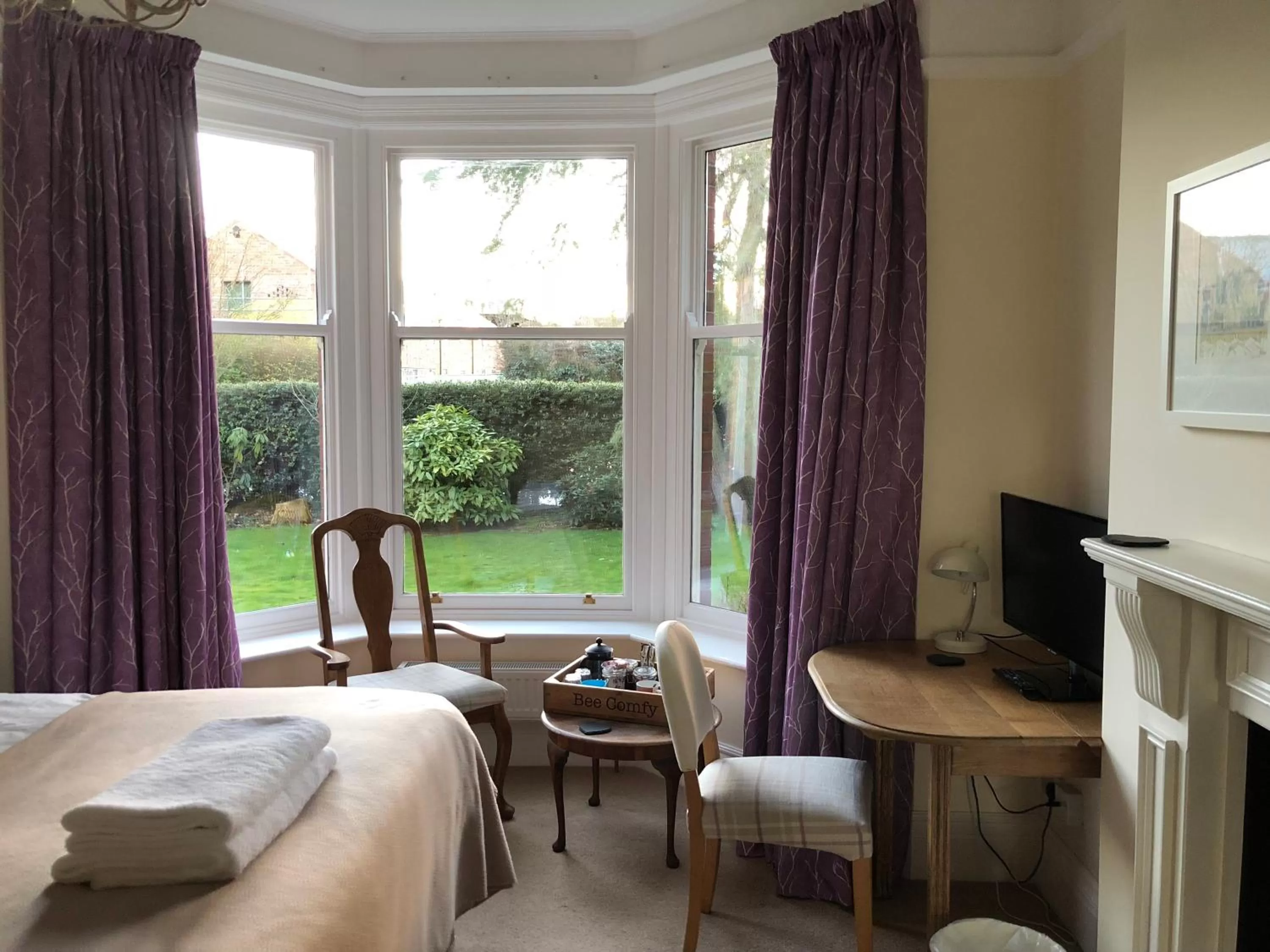 Bedroom in The Hive at 52