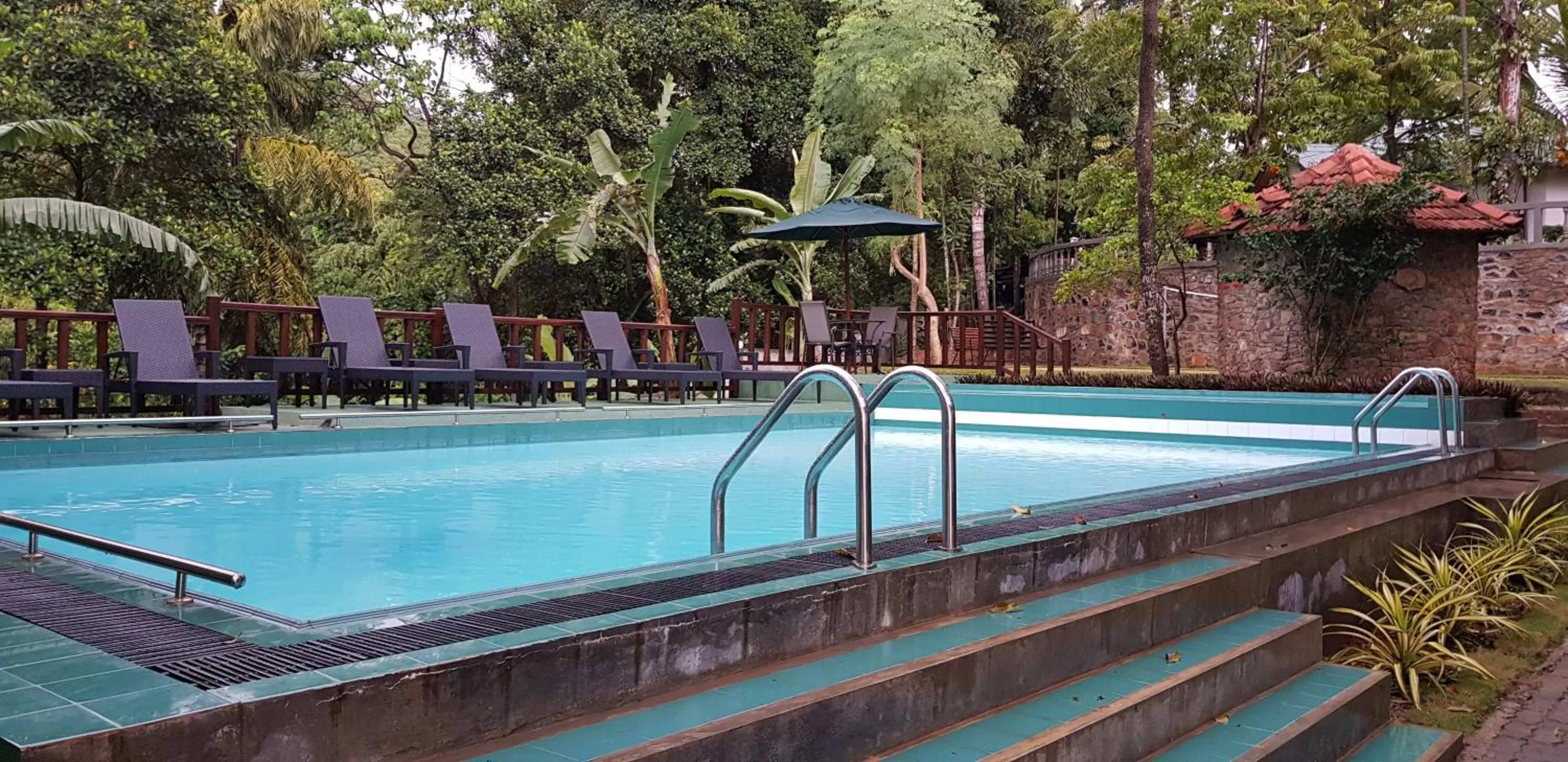Swimming pool in Ella Planters Bungalow