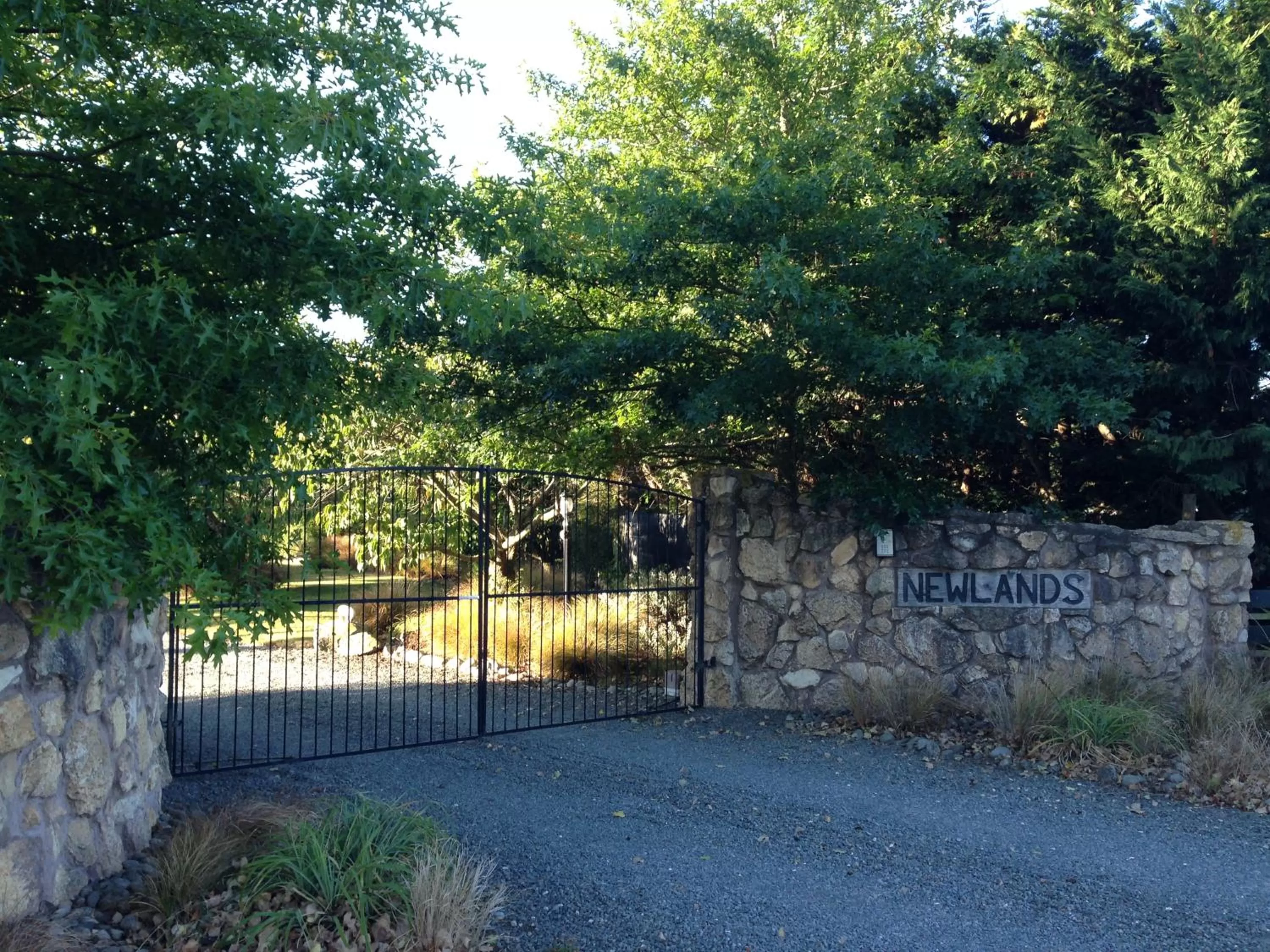 Facade/entrance in Newlands Bed and Breakfast