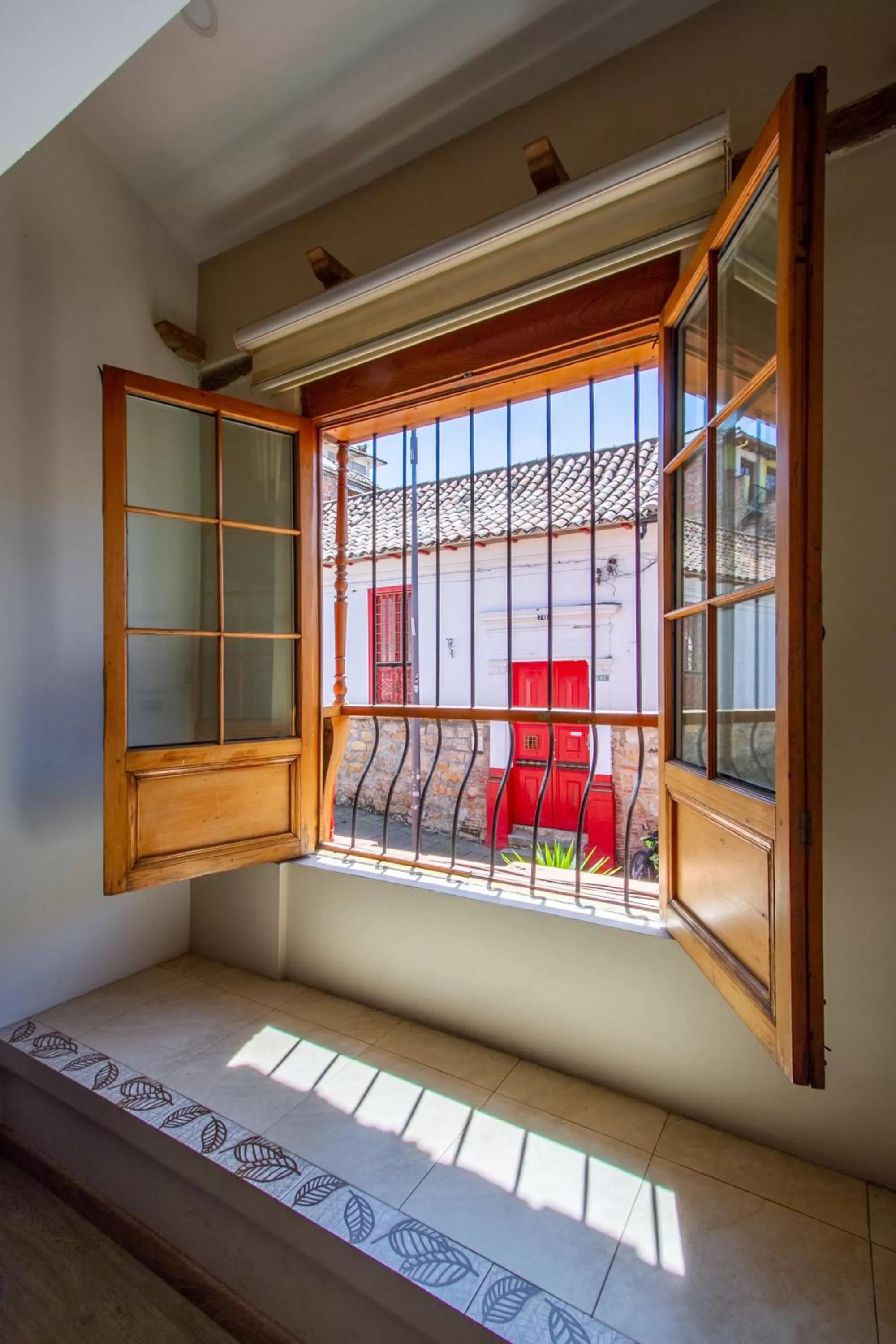 View (from property/room), Bed in Apartaestudios La Candelaria