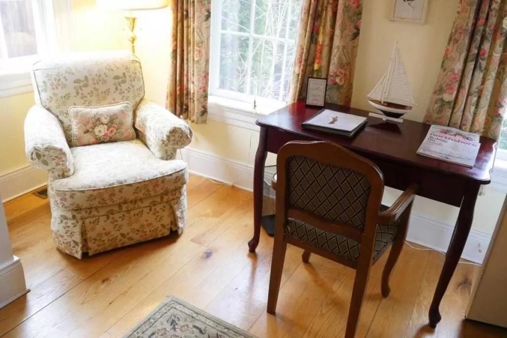 Seating Area in Compass Rose Inn