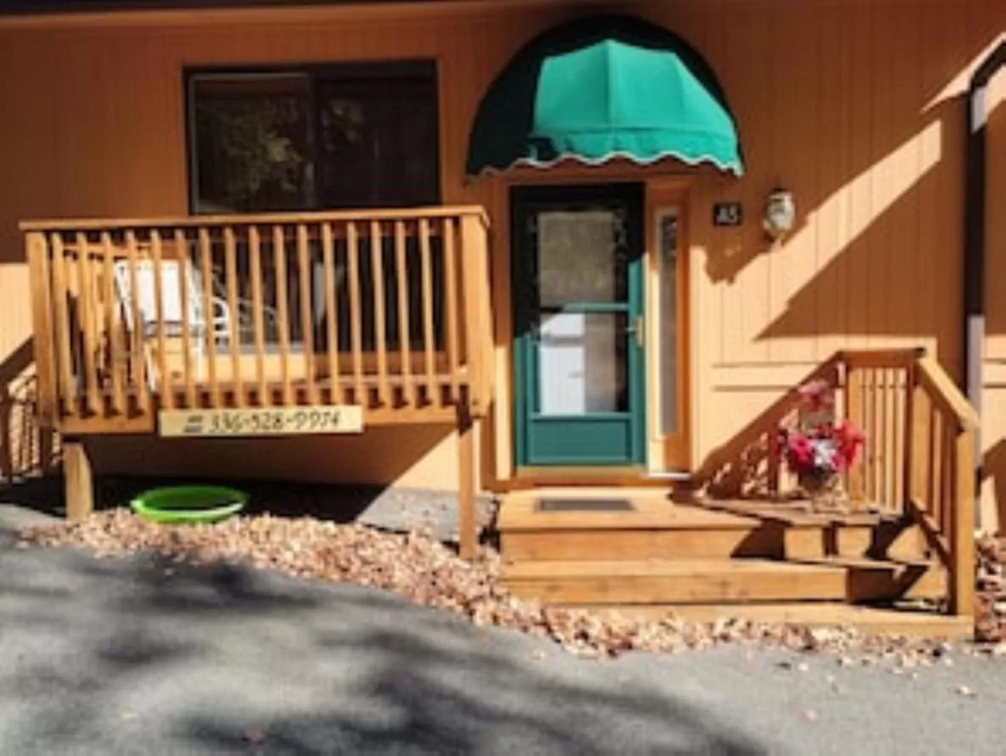 Property building in Cedar Village Condominiums