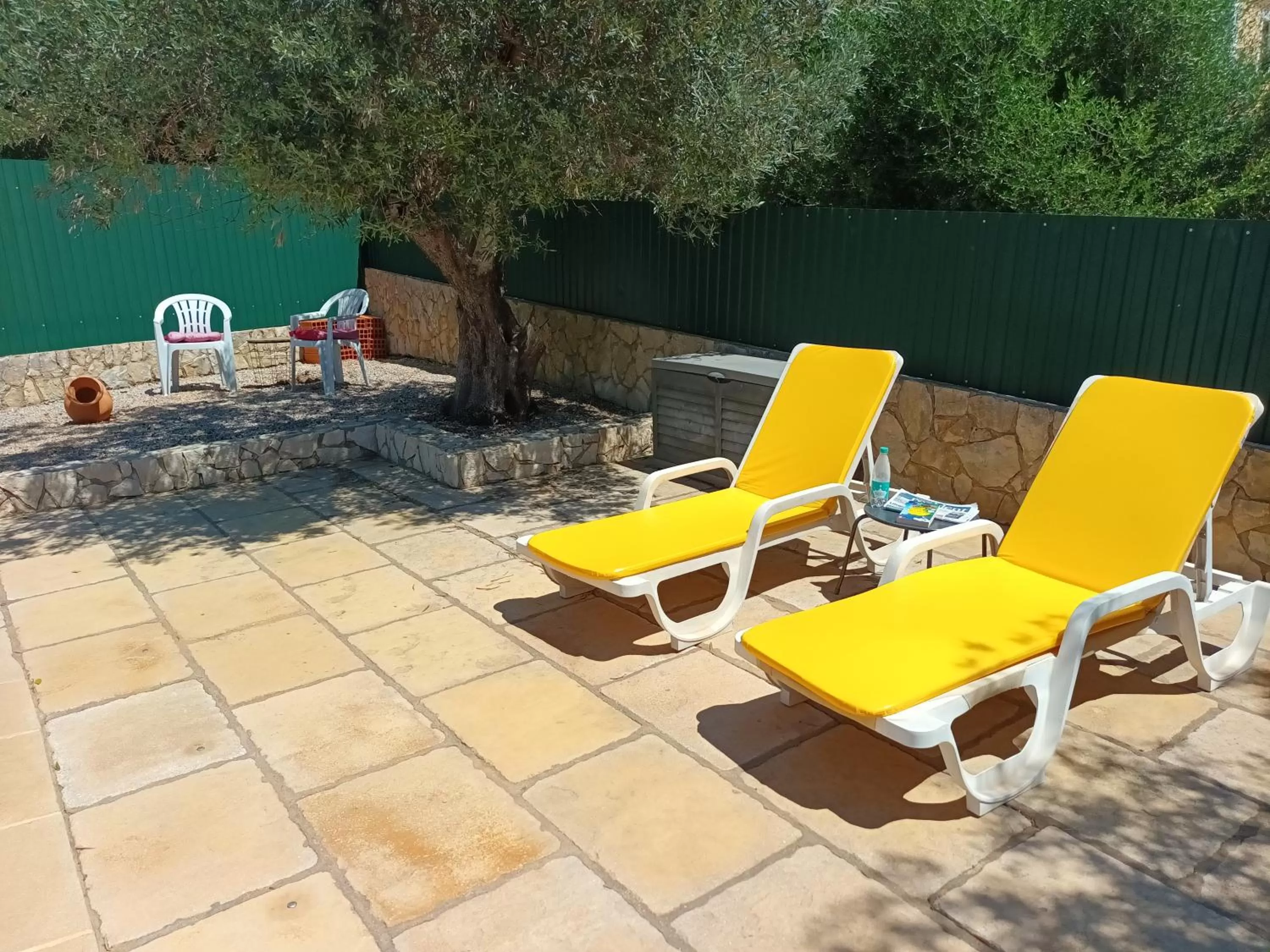 Seating area in B&B Quinta da Romãzeira