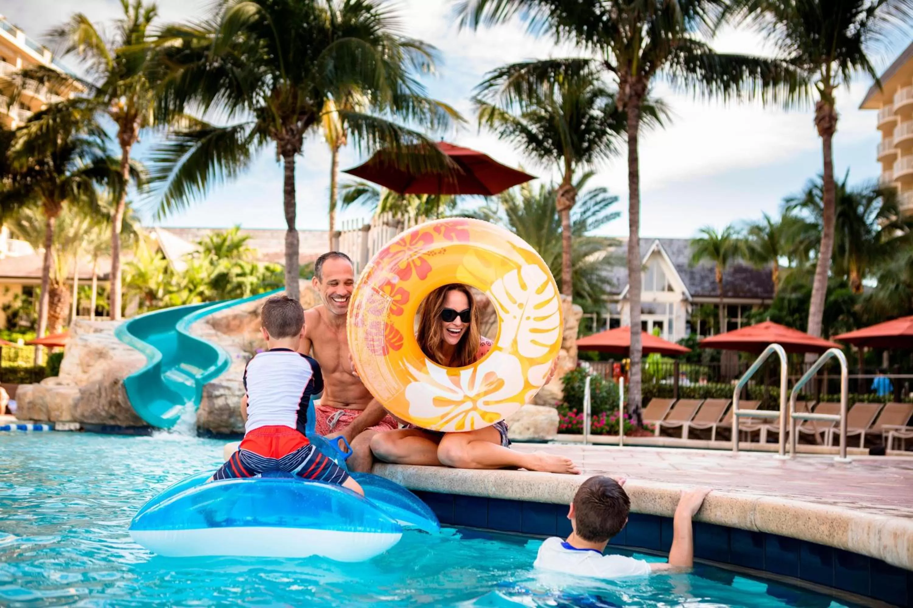 Swimming pool in JW Marriott Marco Island Beach Resort
