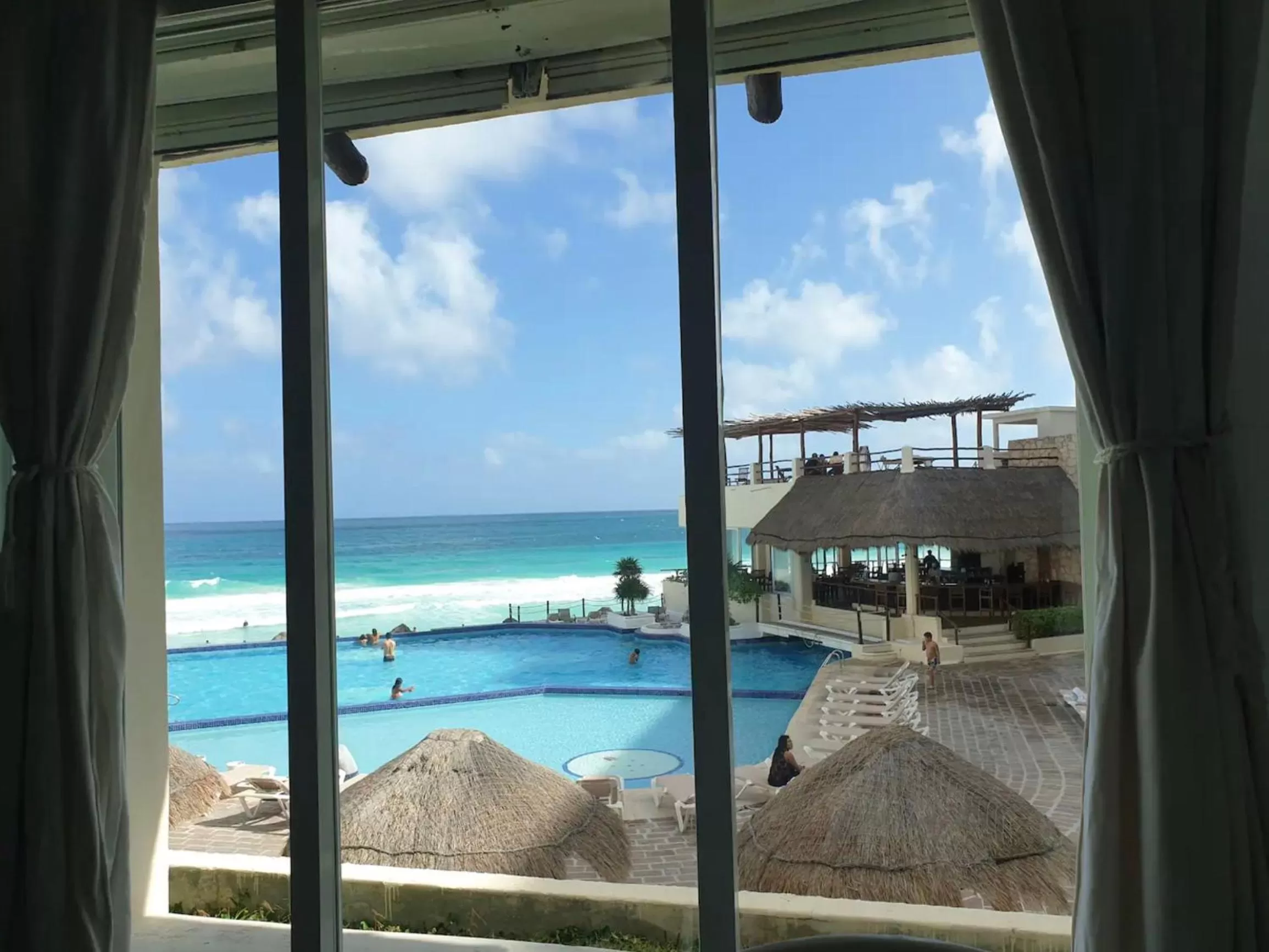 Pool View in Cancun Beach&Sunrise