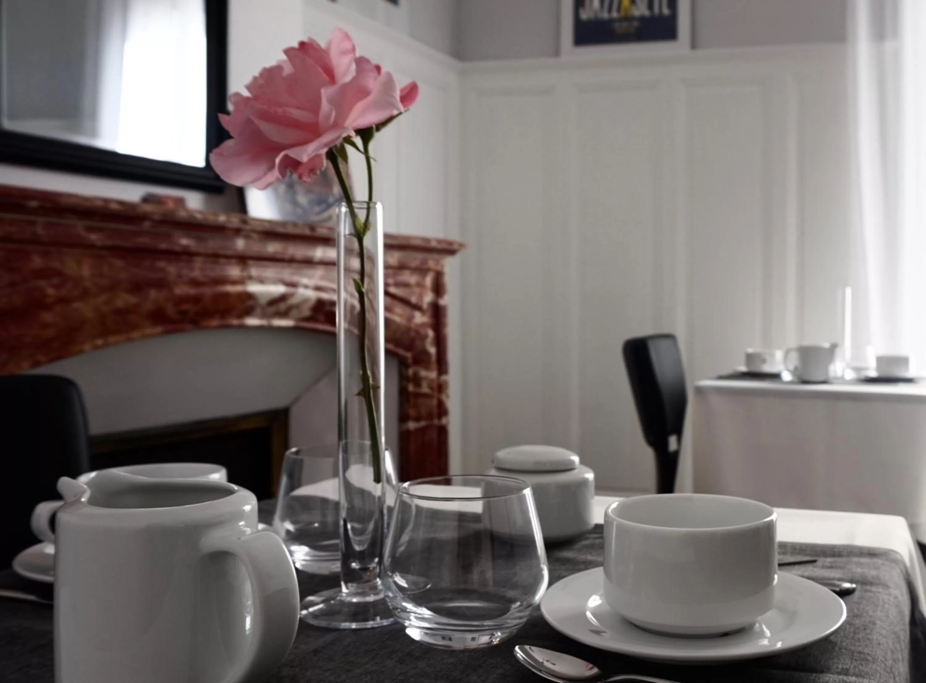 Dining area in La Domitia - Maison d'hôtes, massages & bien-être