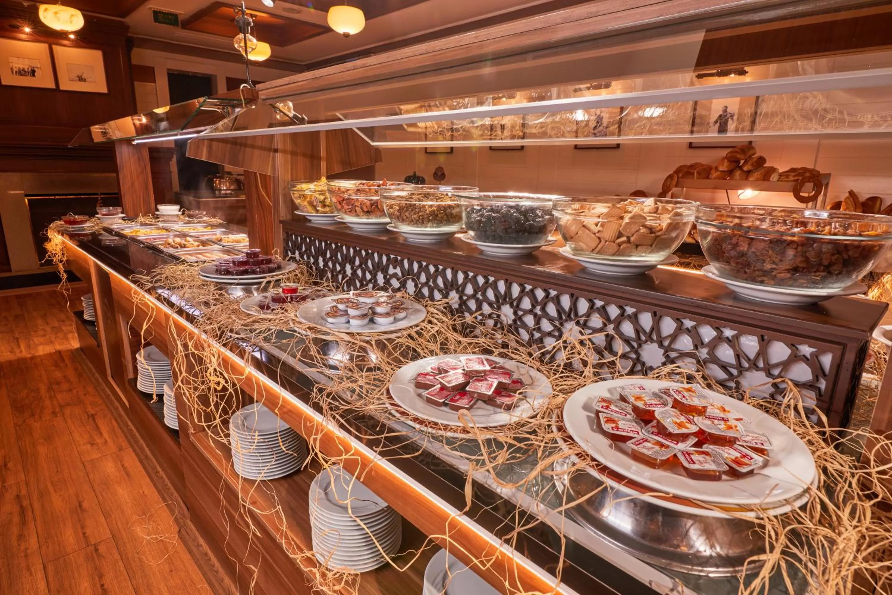 Restaurant/places to eat in Dedeman Palandoken Ski Lodge Hotel