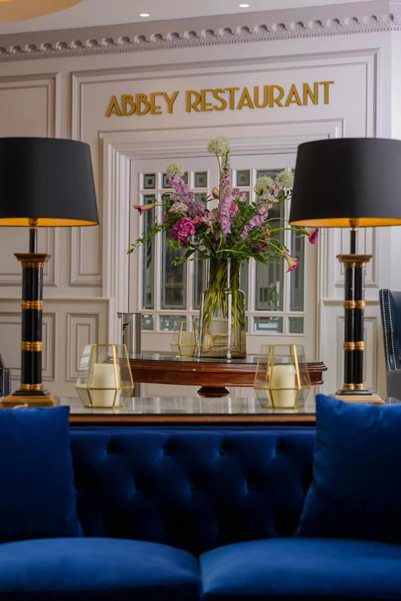 Seating area in Killarney Dromhall Hotel