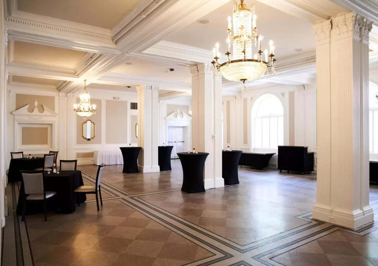 Meeting/conference room in The Queensbury Hotel