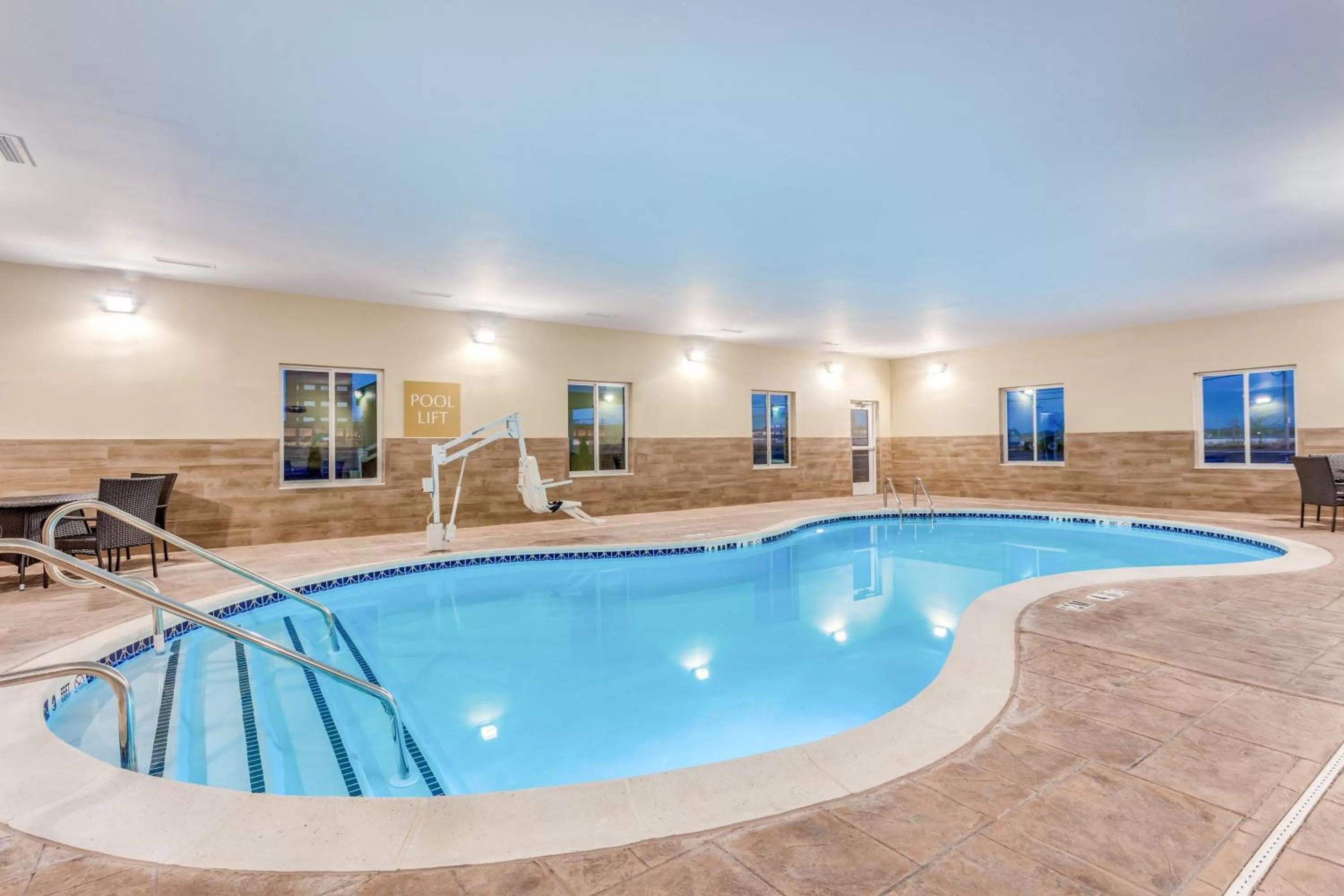 Swimming pool in Candlewood Suites Bethlehem South by IHG