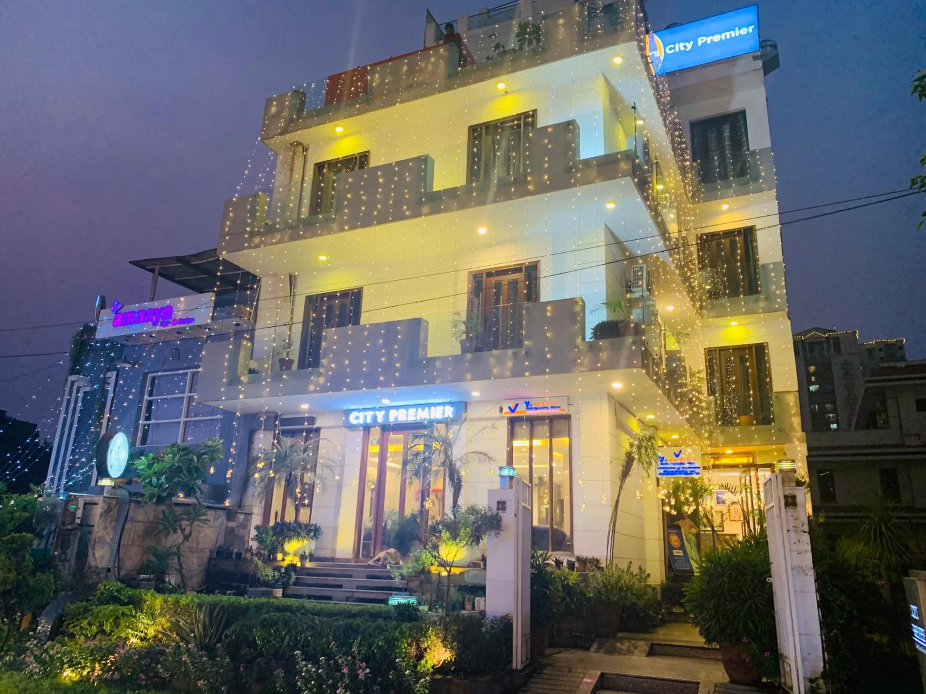 Bird's eye view, Property Building in Hotel City Premier