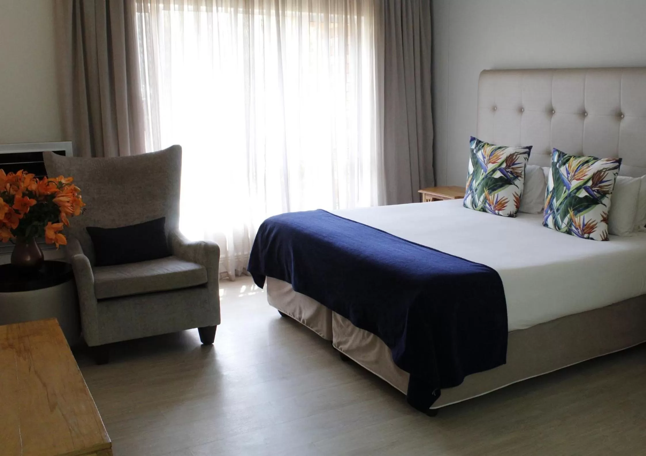 Double or Twin Room - Disability Access in The Riverside Hotel