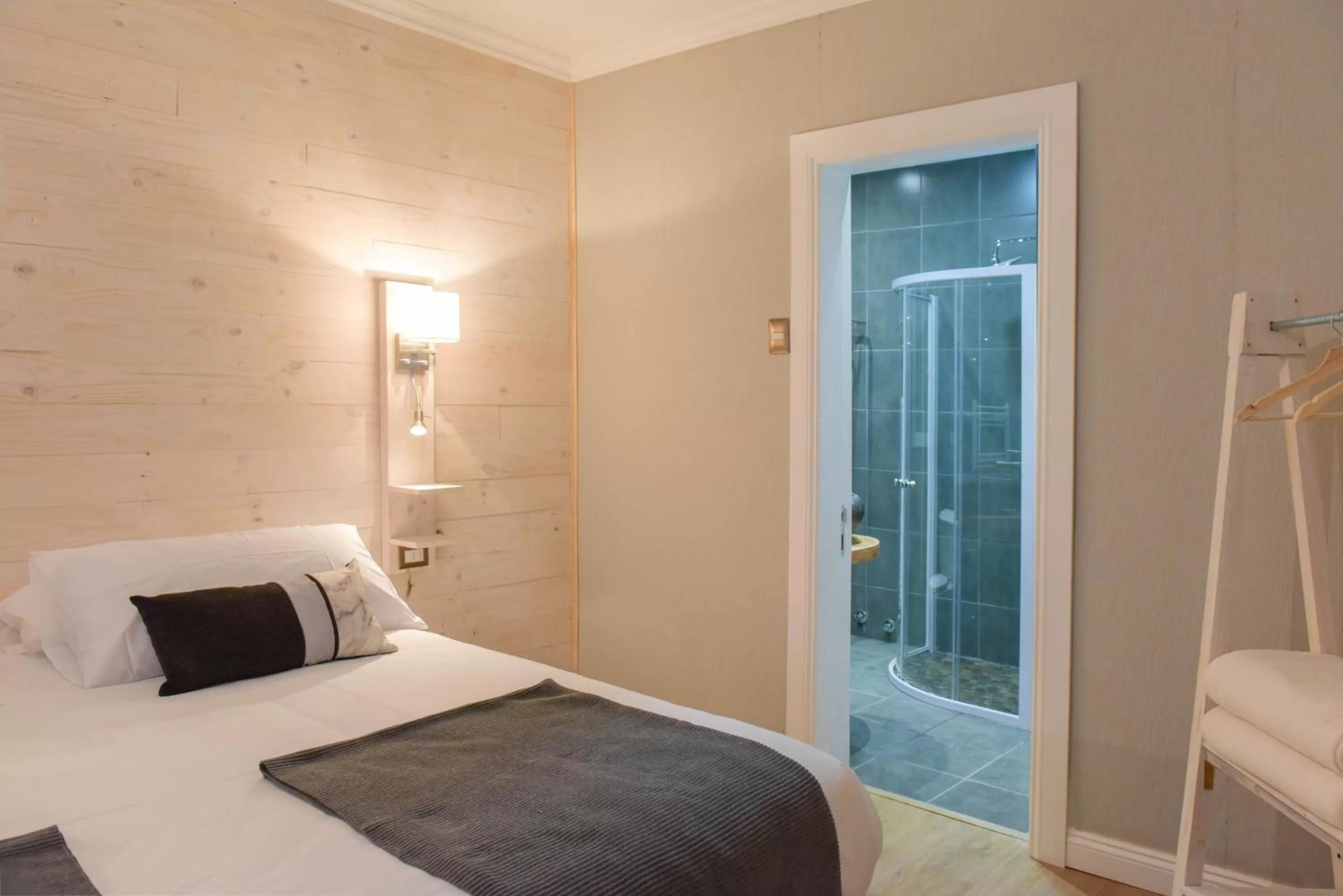 Bed in Hostal Boutique Puerta Roja