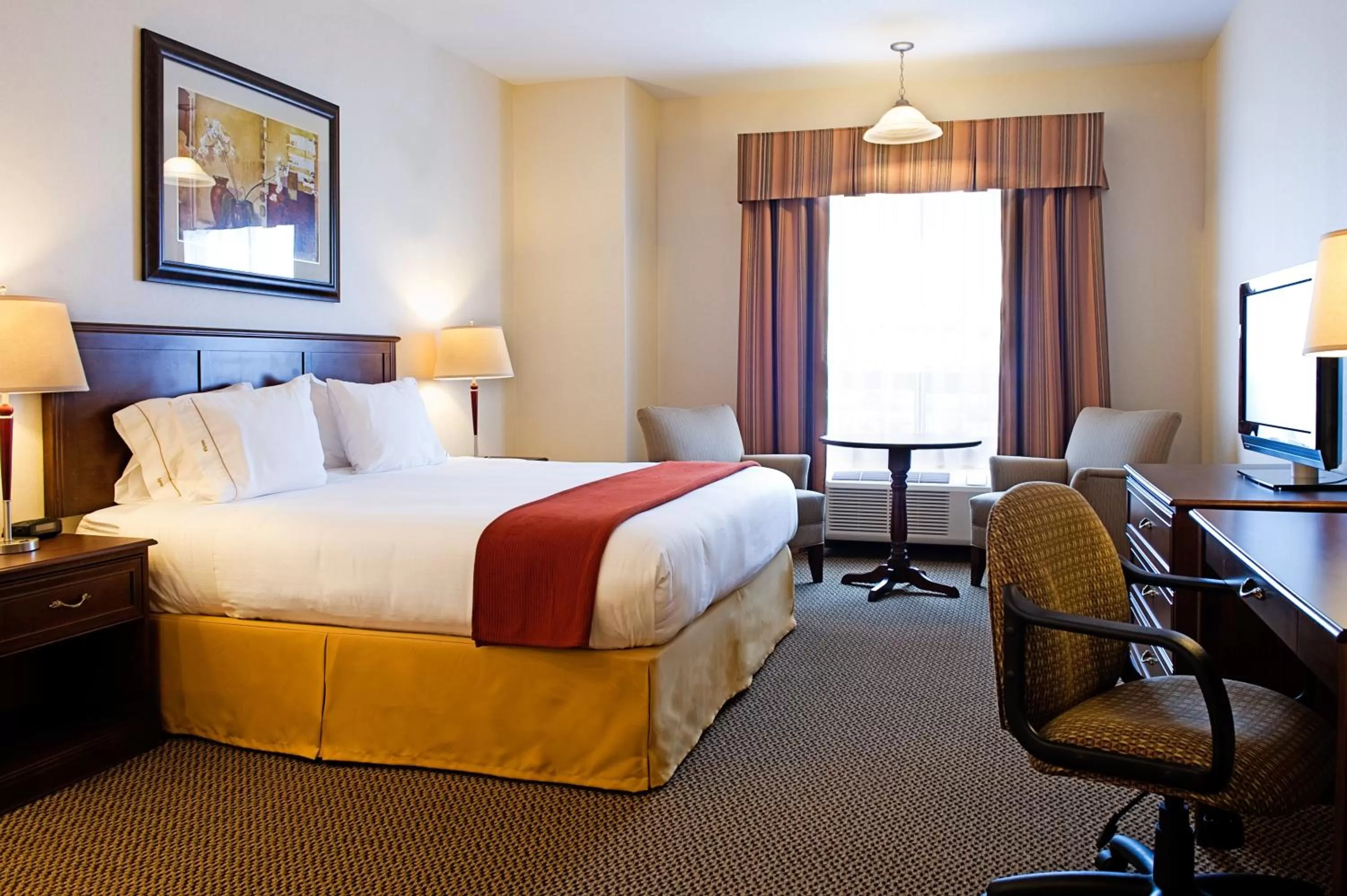 Holiday Inn Express & Suites Drayton Valley by IHG