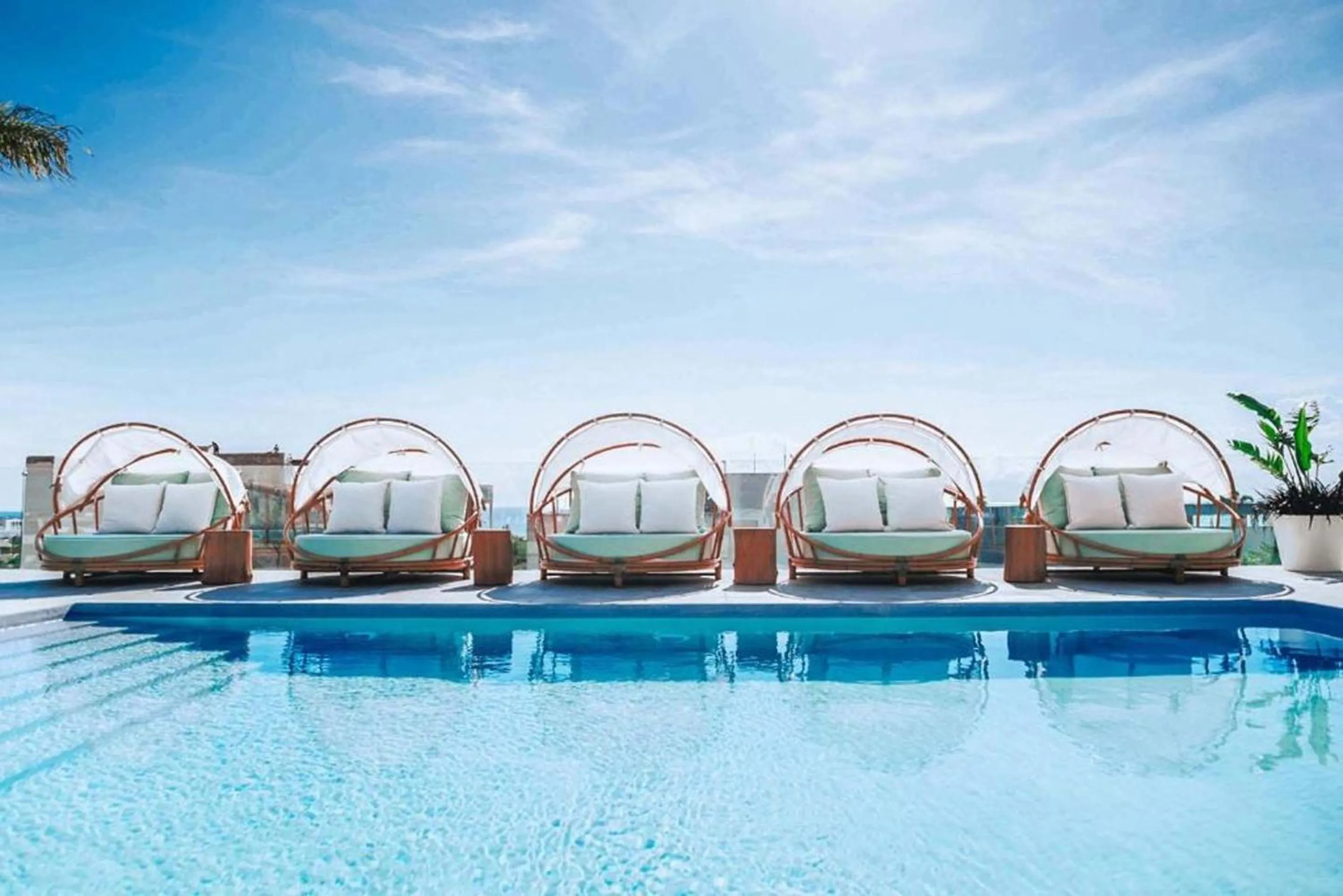 Swimming Pool in KAYAK Sol Playa del Carmen