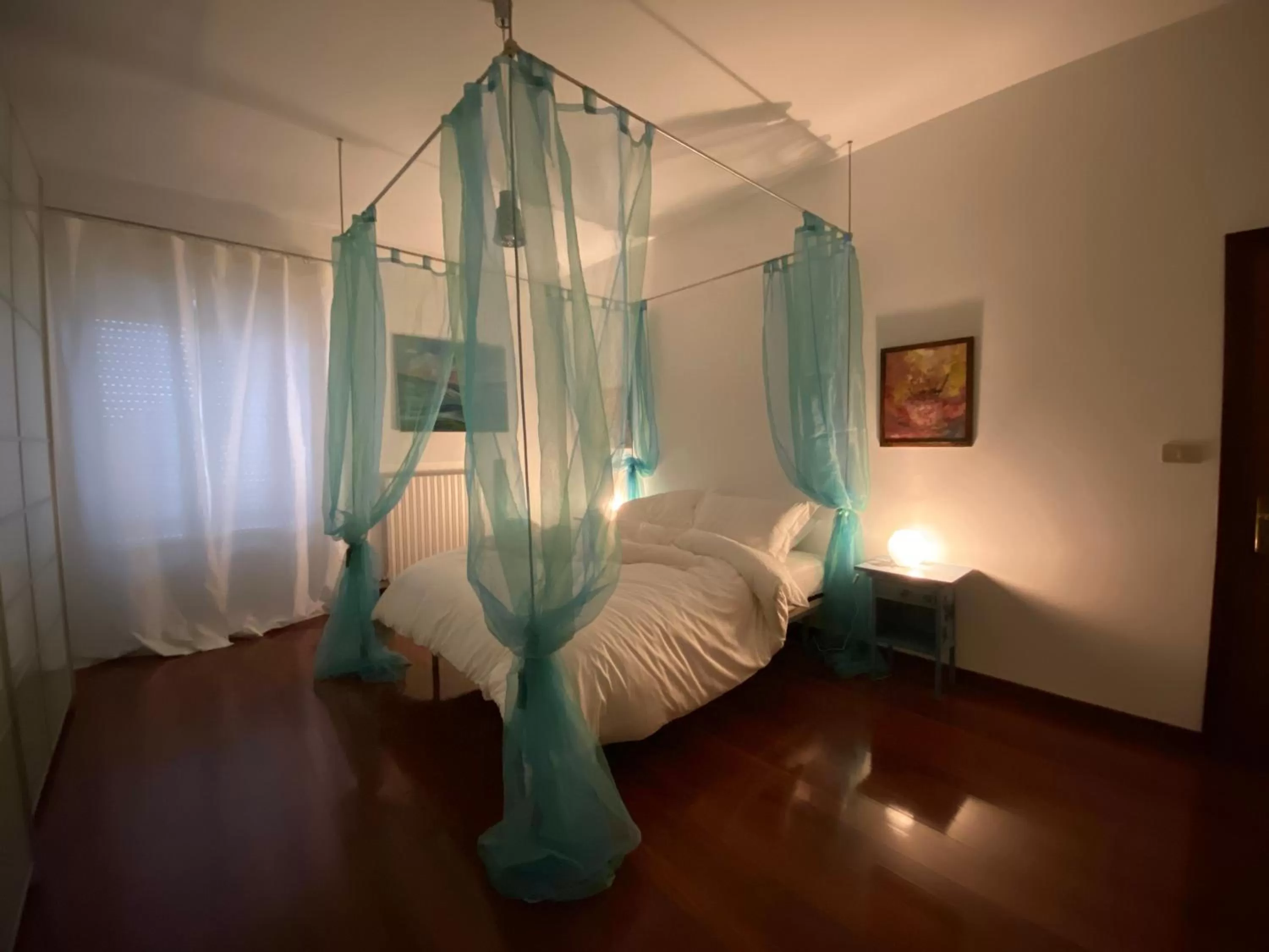 Photo of the whole room, Bed in Maruru B & B dell'Arte