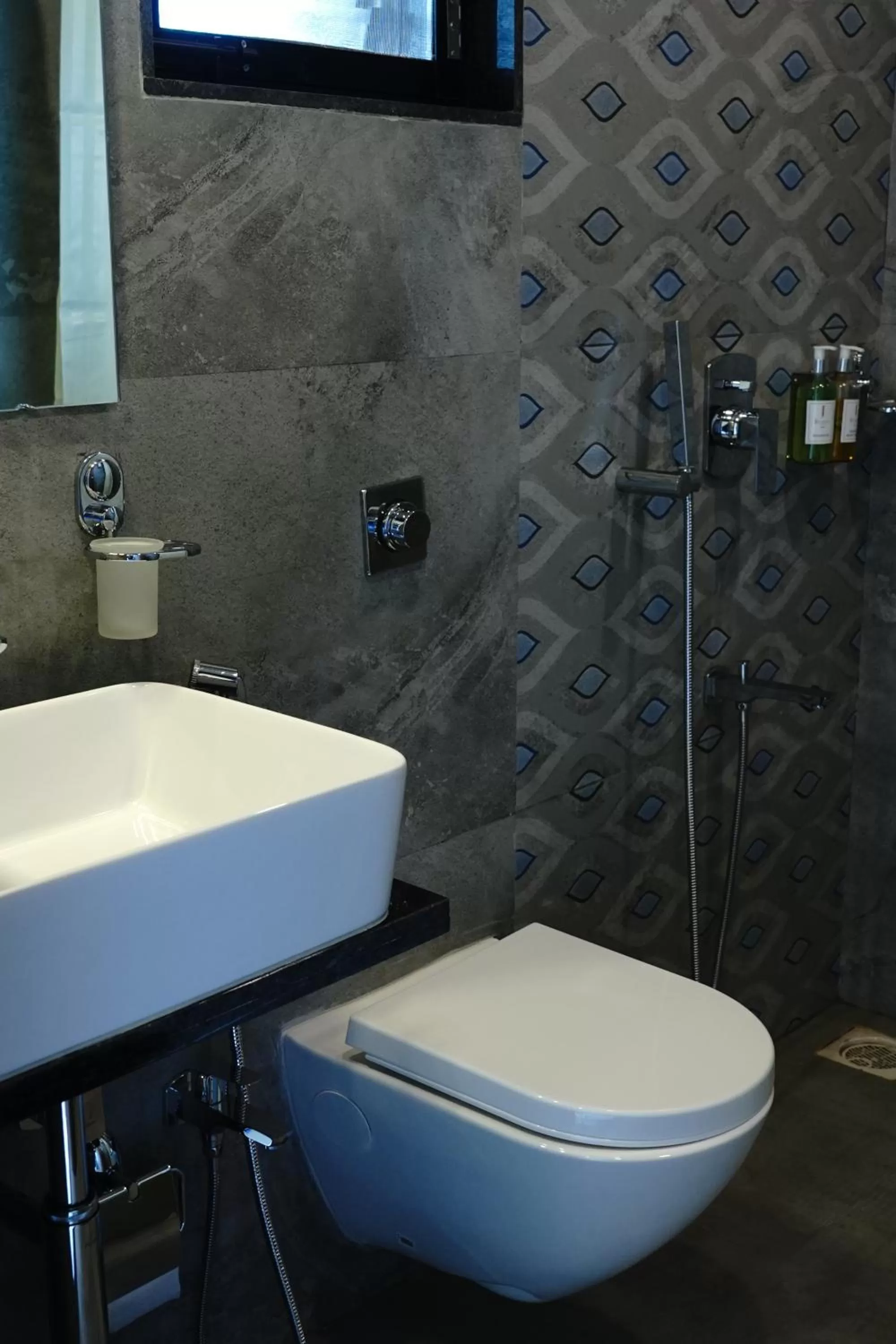 Bathroom in Jivanta Mahabaleshwar