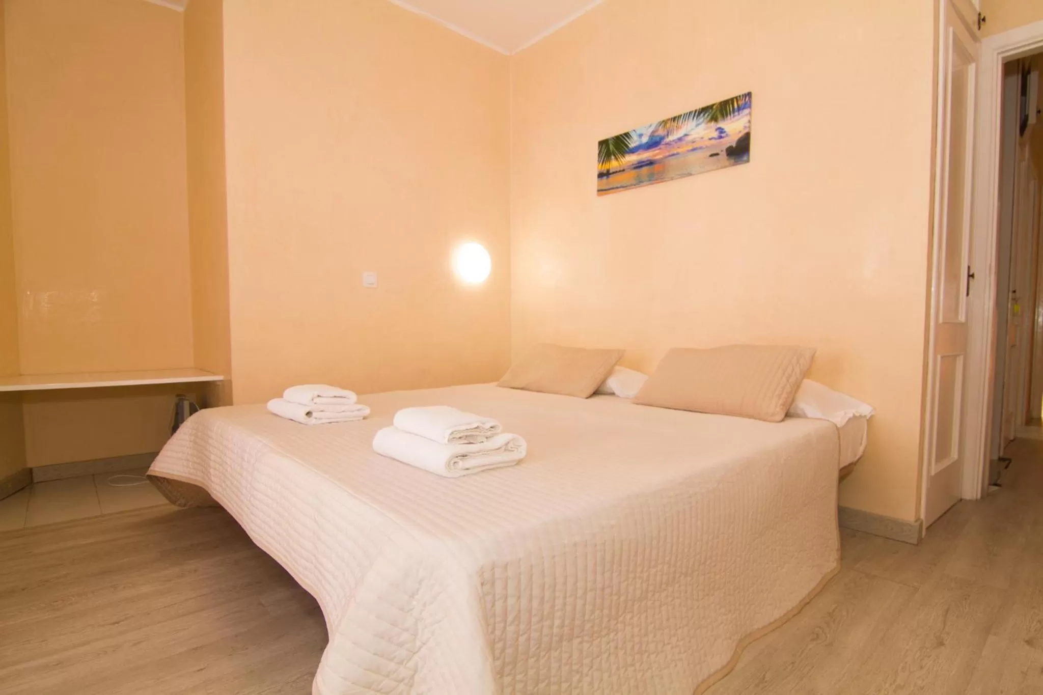 Bed in Yucca Park ApartHotel