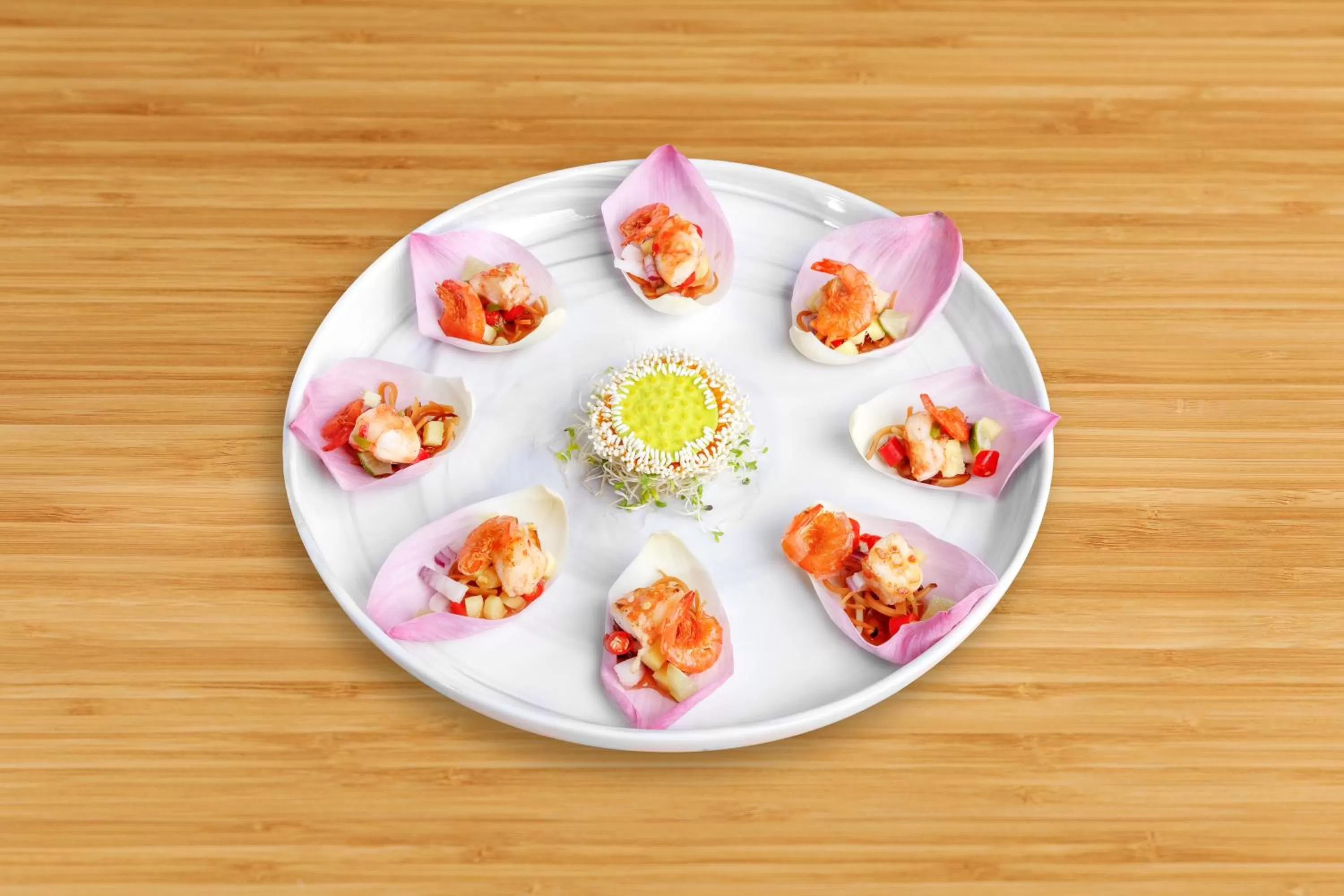 Food and drinks in W1Bangkoknoi Hotel