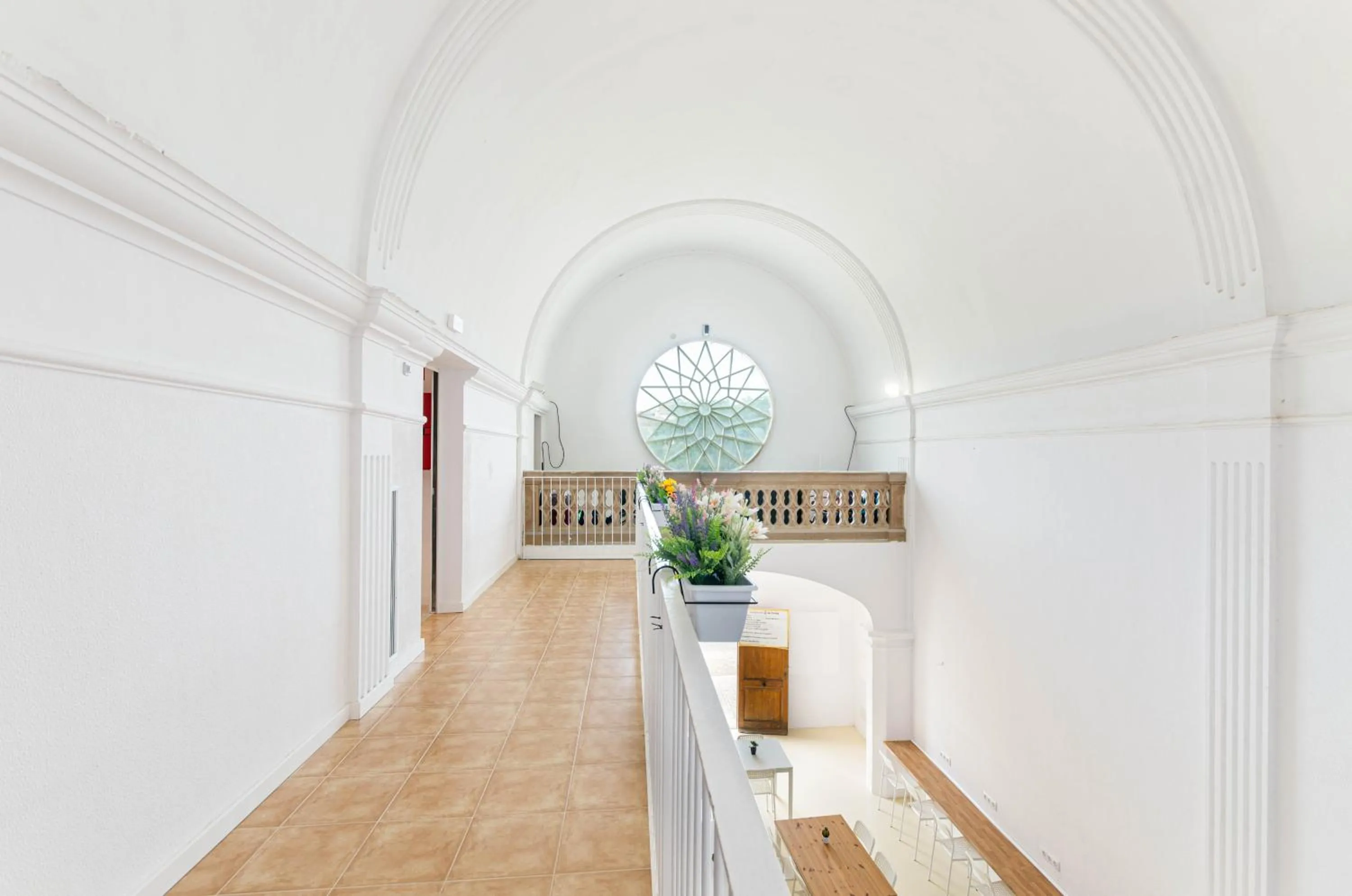 Property building in Urban Hostel Palma - Albergue Juvenil - Youth Hostel