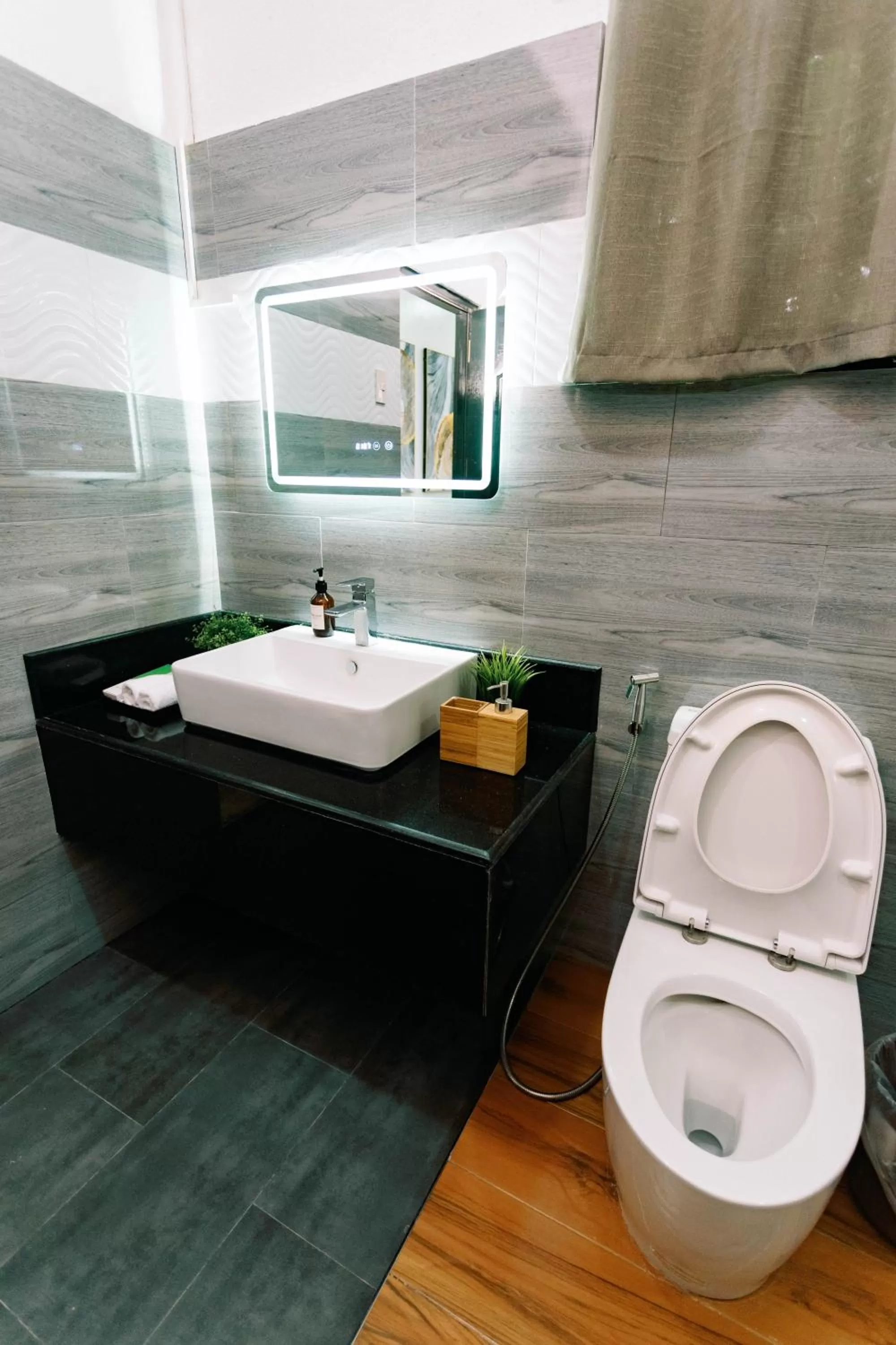 Toilet in 3 Peaks Resort & Boutique Hotel