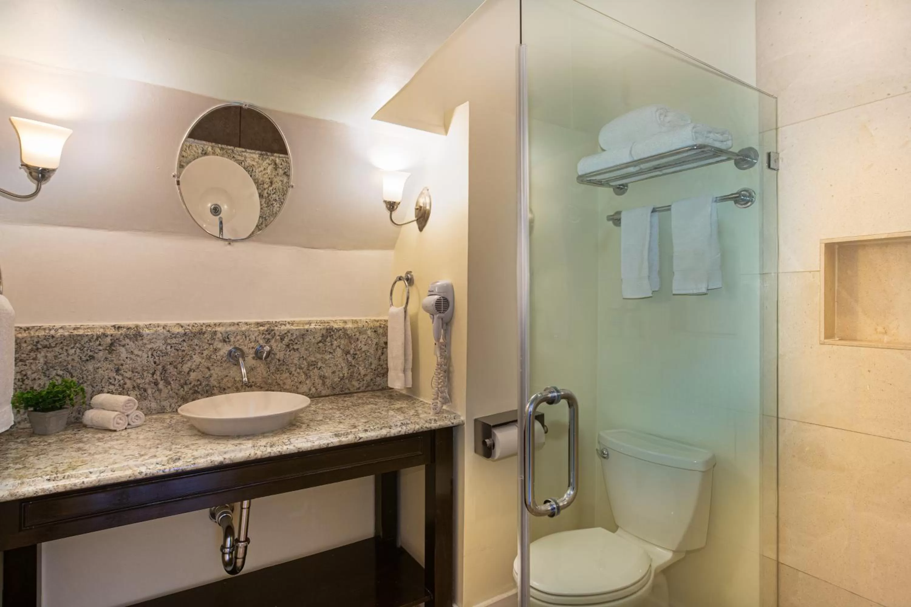 Bathroom in Nyah - Adult Exclusive