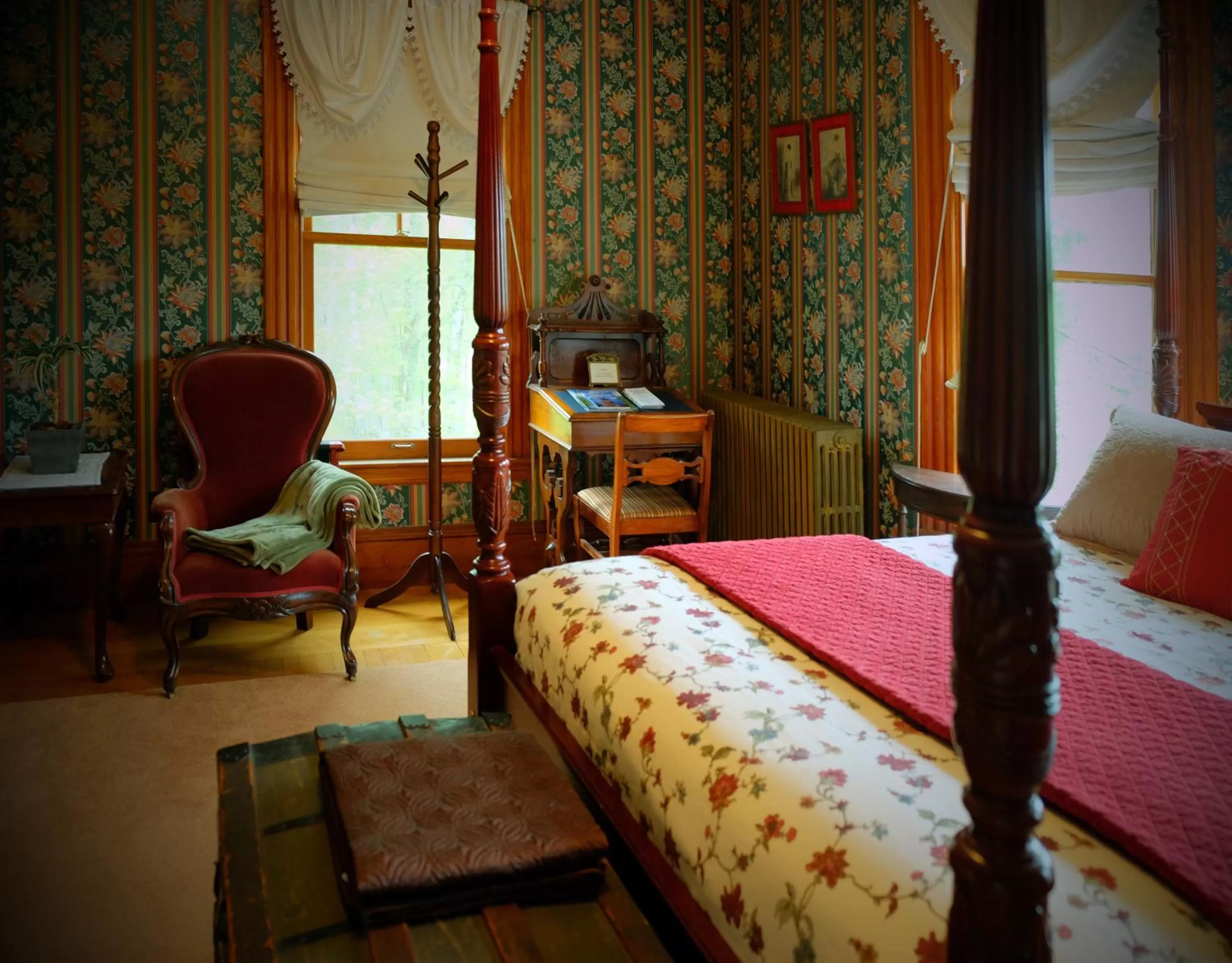 Bed in Guilford Bed and Breakfast