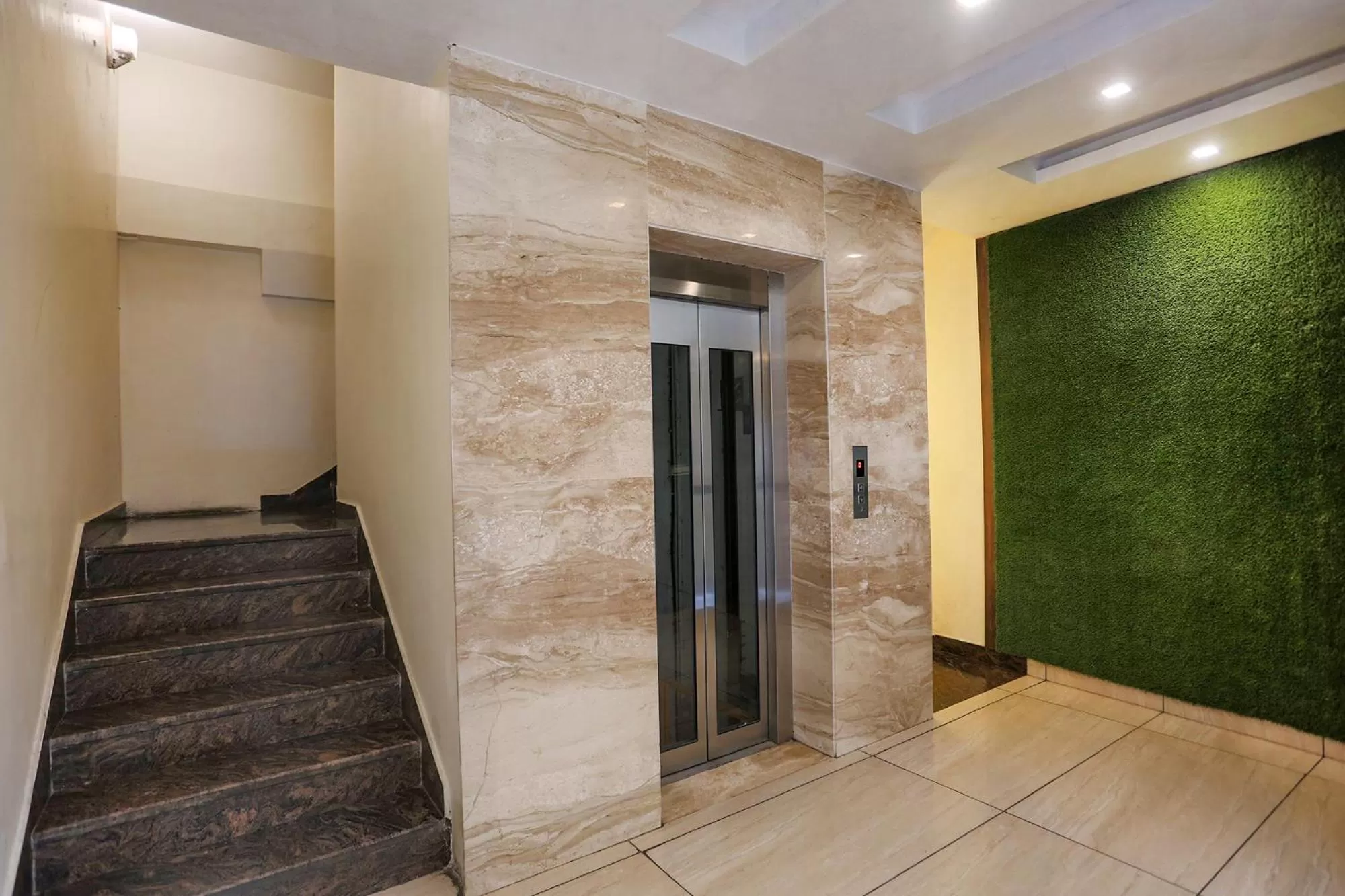 elevator in FabHotel Winter Line Inn