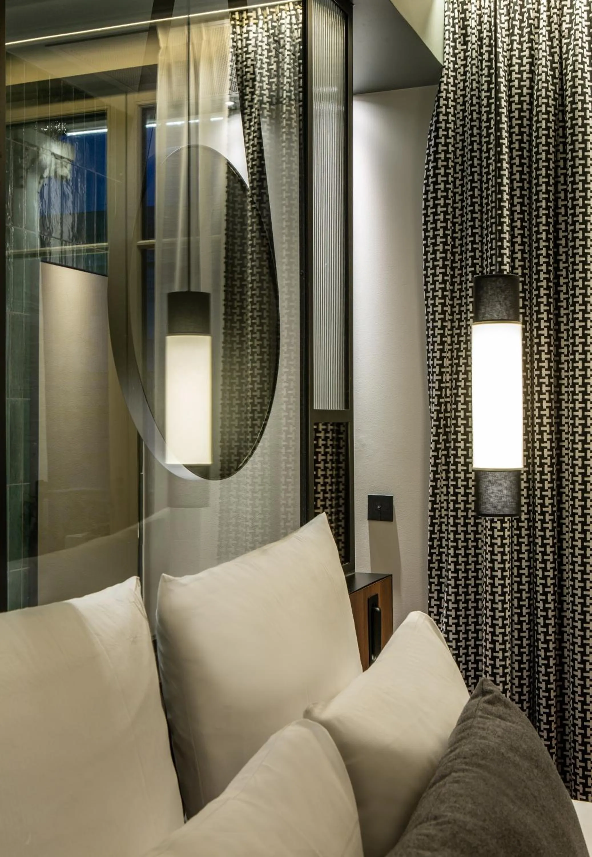 Decorative detail, Bed in Hotel Flanelles Paris