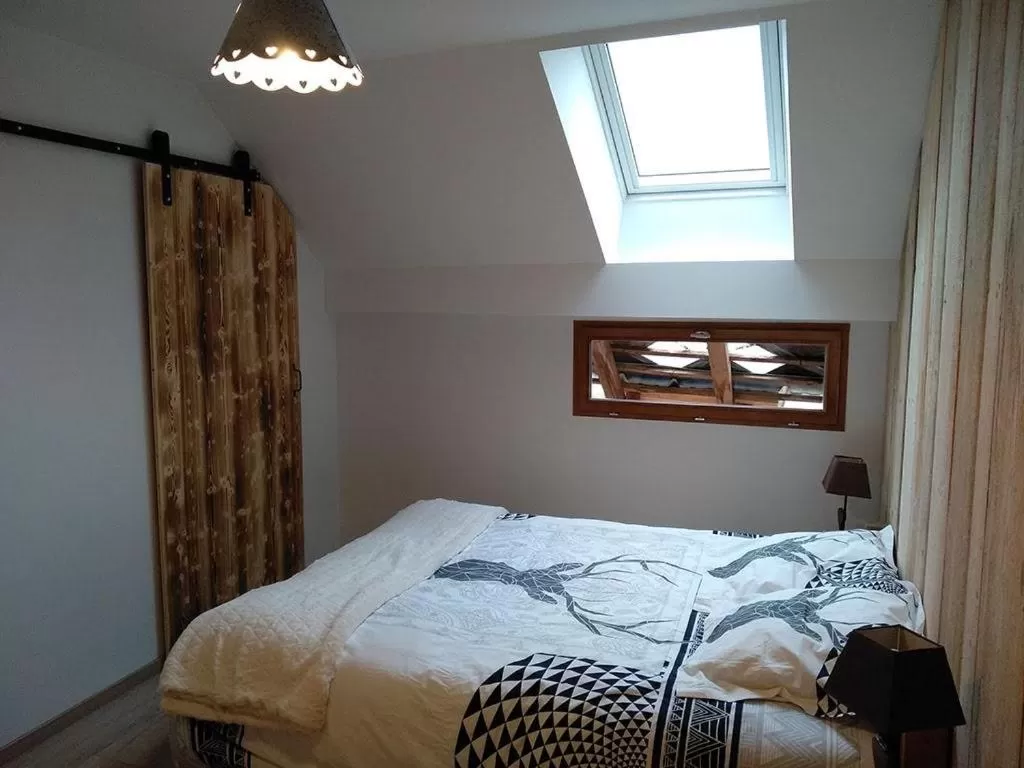 Bed in Chambres d'hôtes Olachat proche Annecy