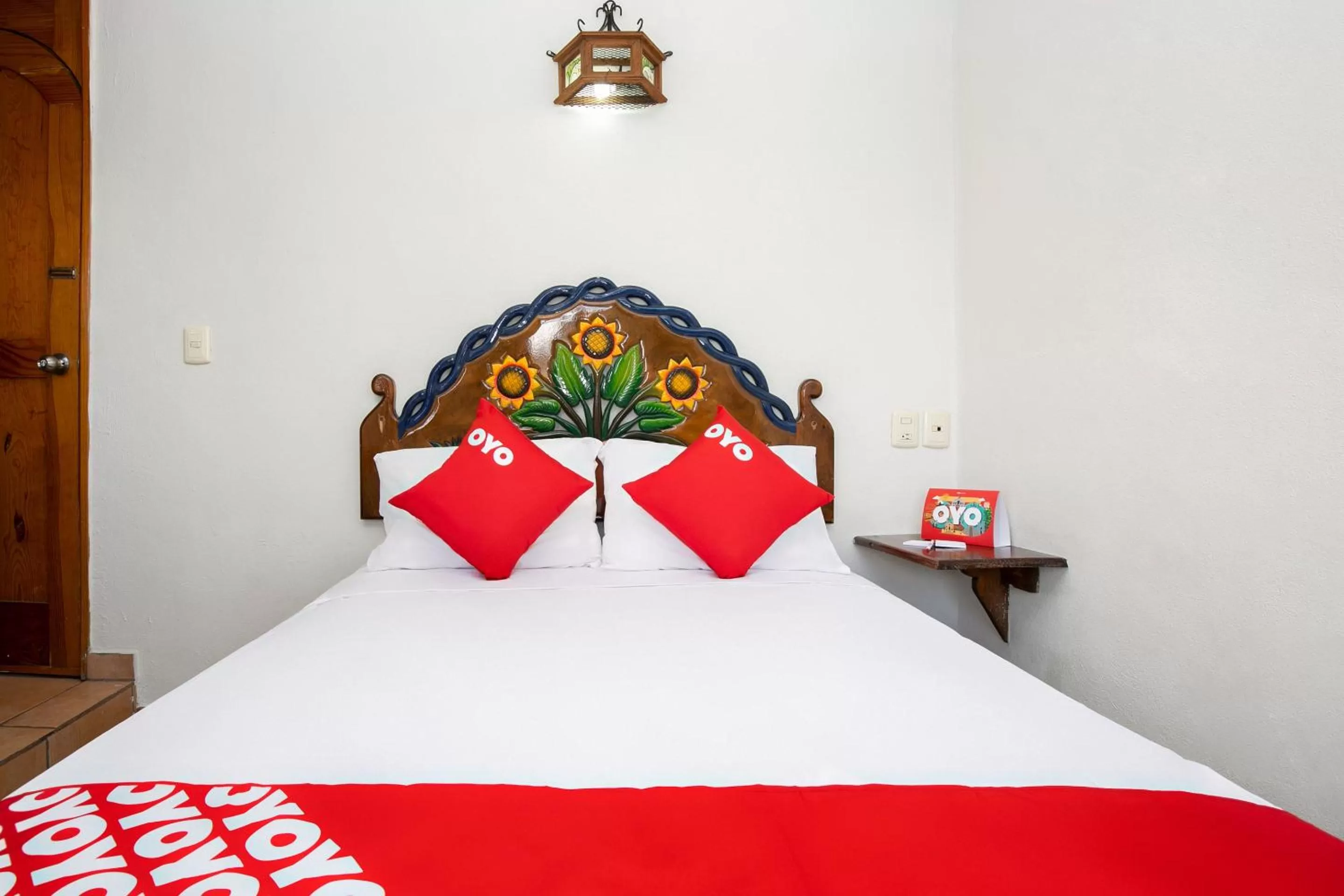 Bedroom in OYO La Casita